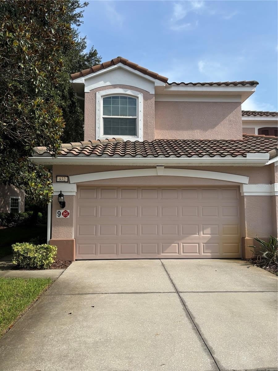 832 LANTERN Way – photo 1