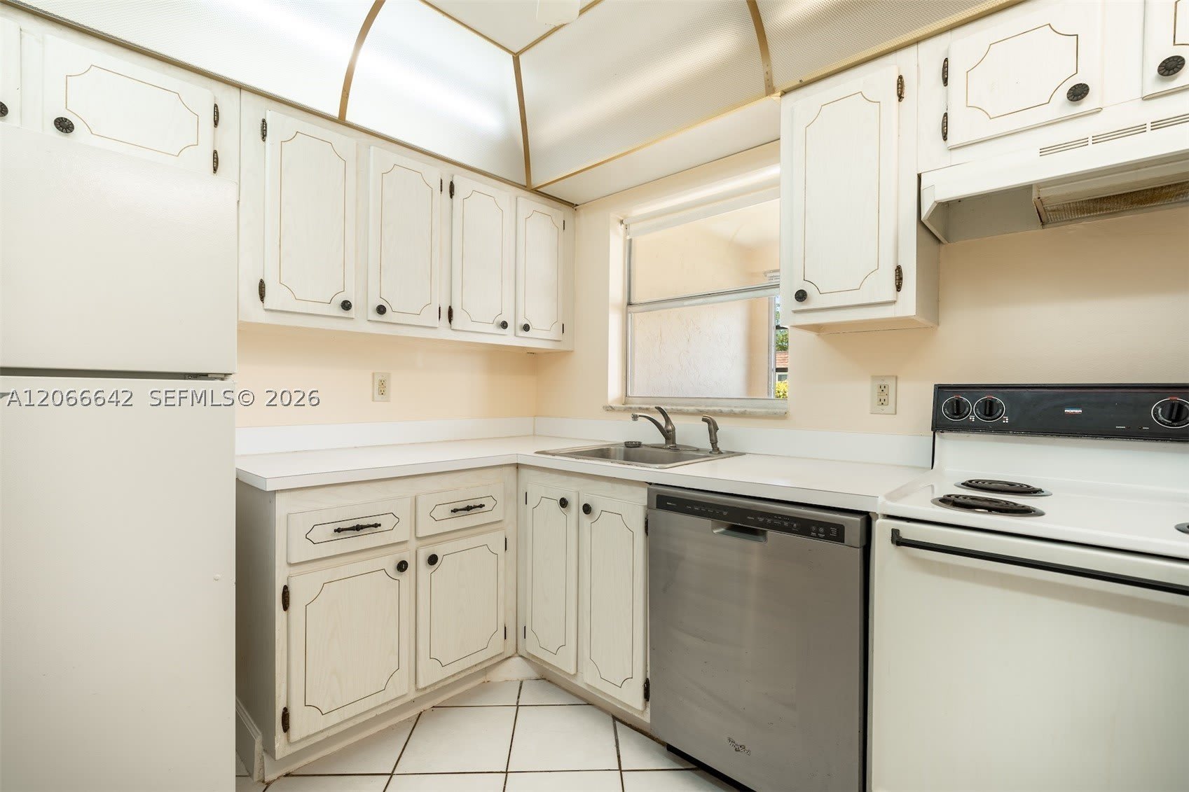 3645 SW Natura Ave – photo 5