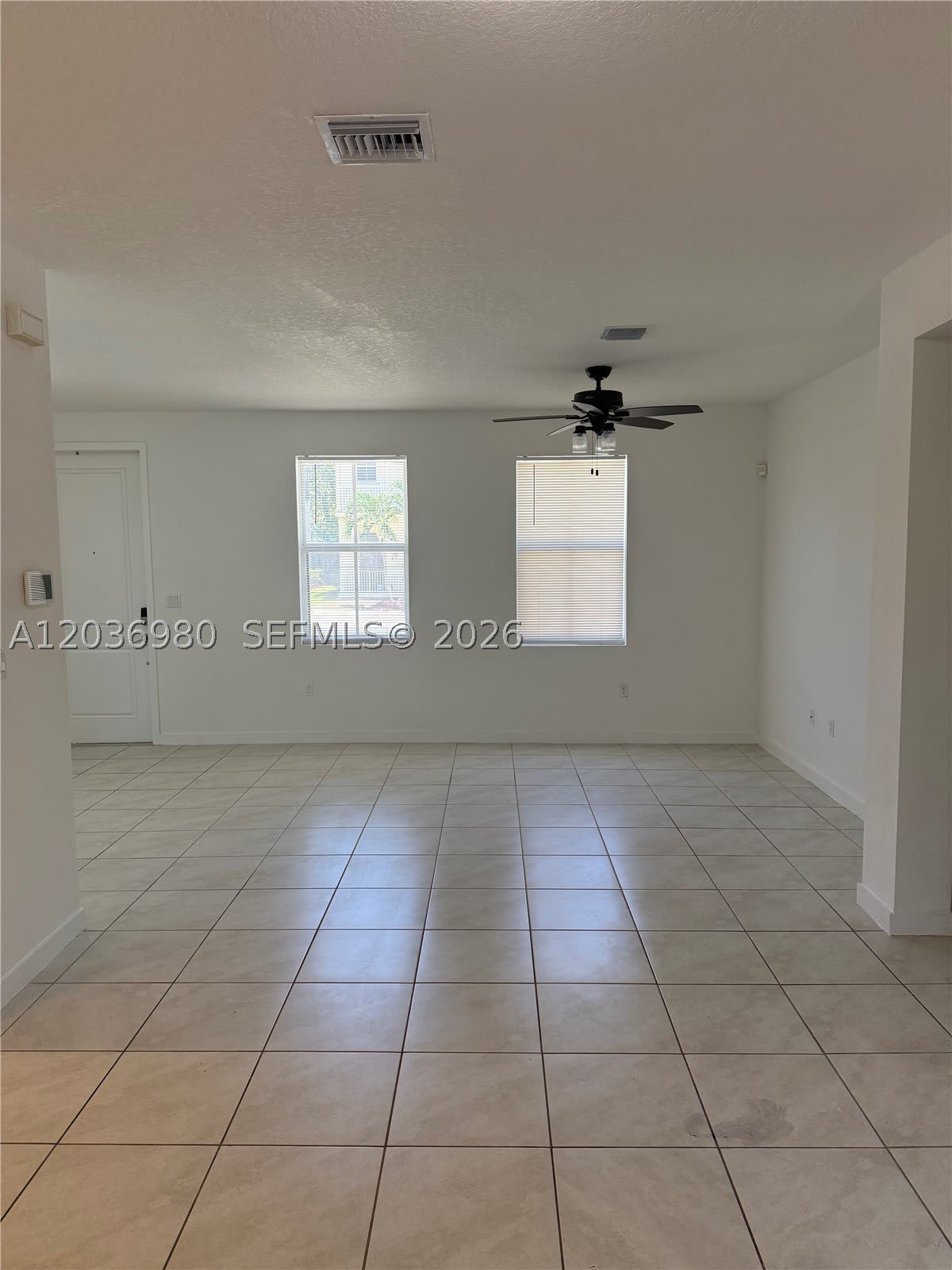 24360 SW 117th Ave – photo 2