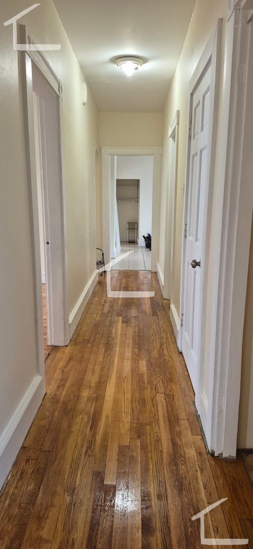 Great value! 4-bed, 1-bath in Brighton; No Broker Fee! – photo 4