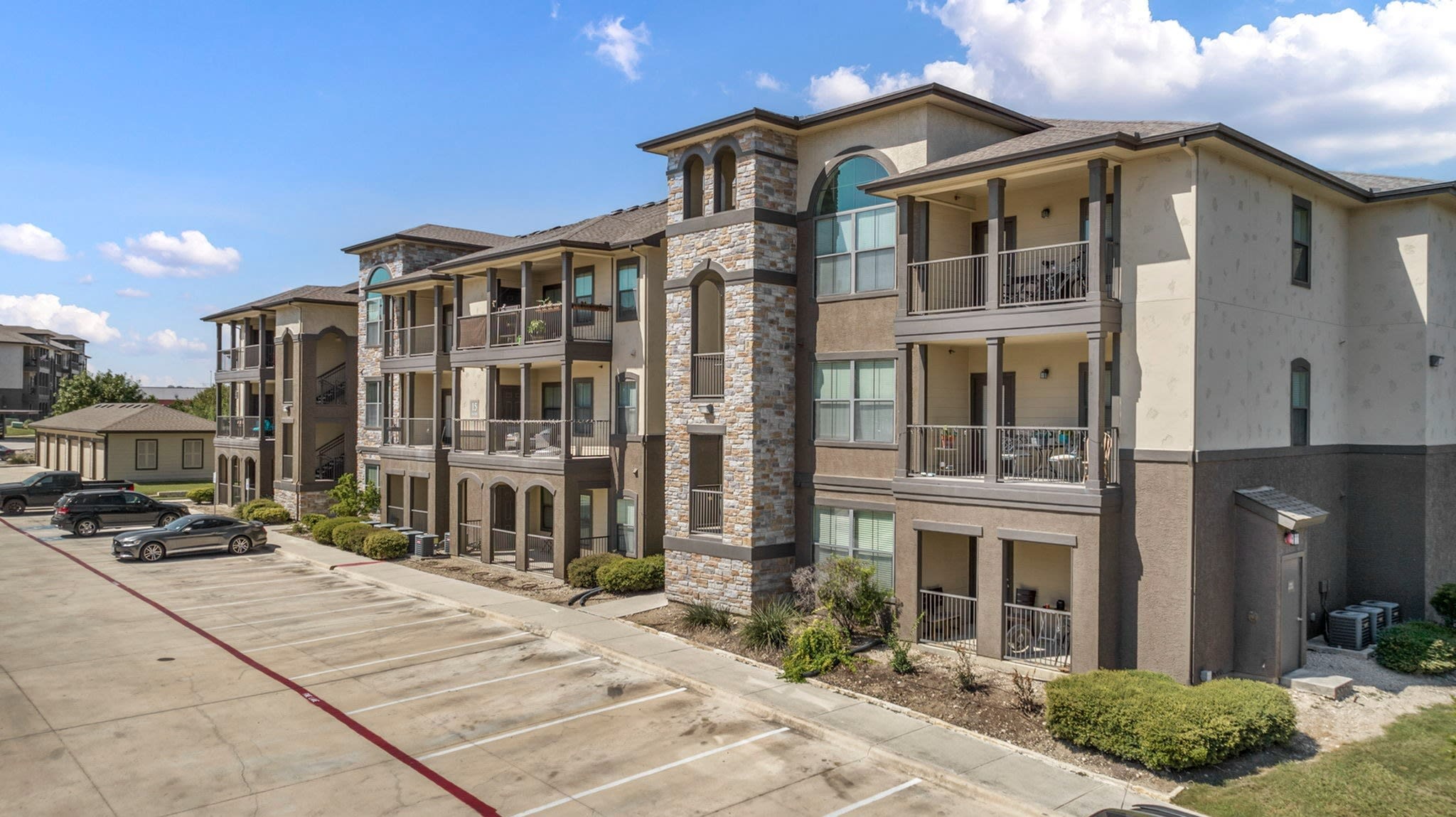 Villas at Mira Loma – photo 4