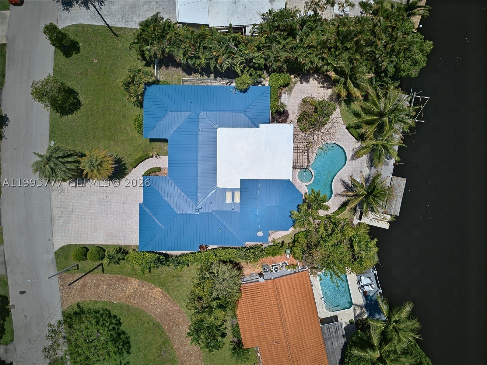 2801 Coral Shores Dr – photo 2