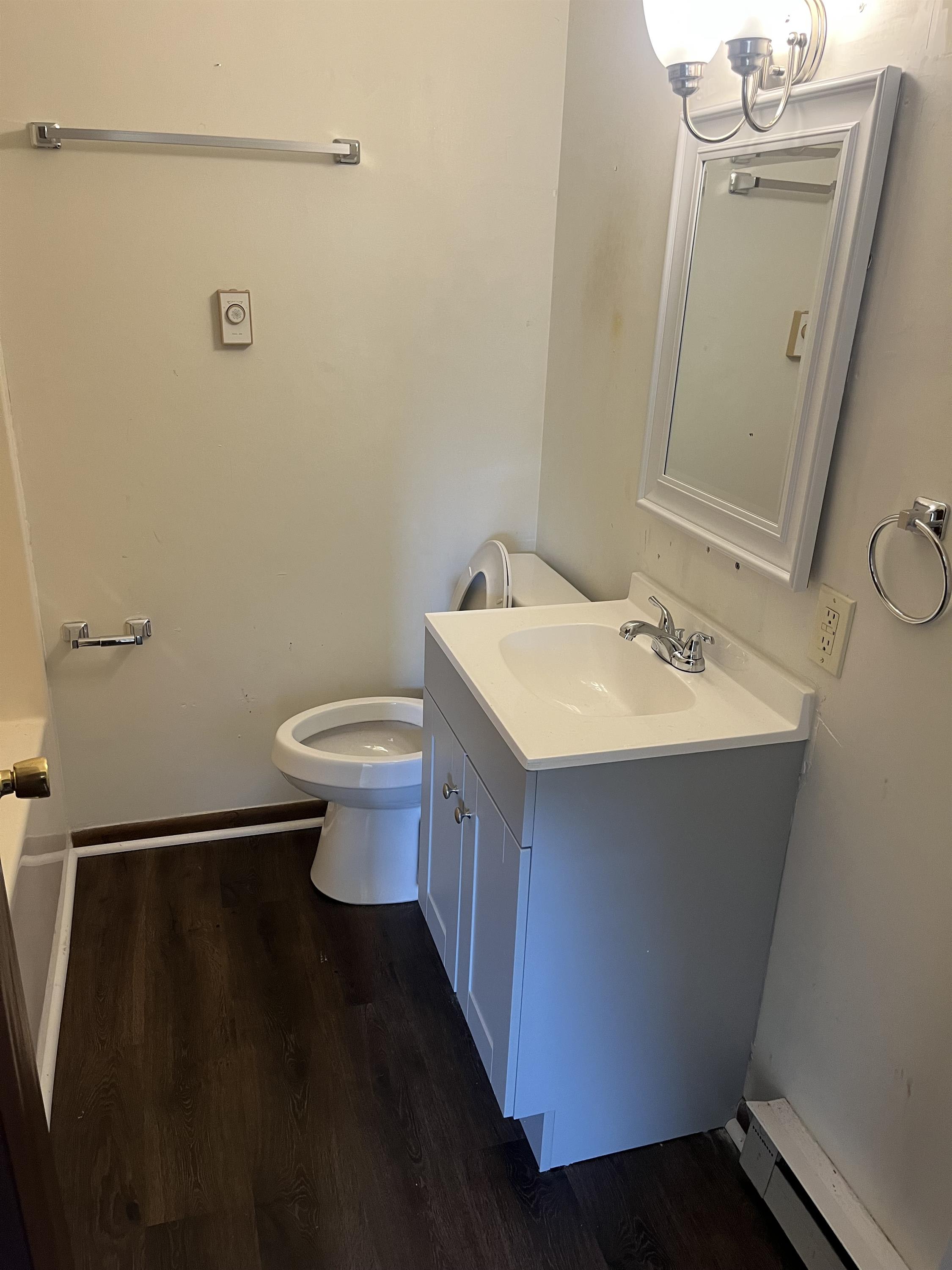 600 State Street – photo 4