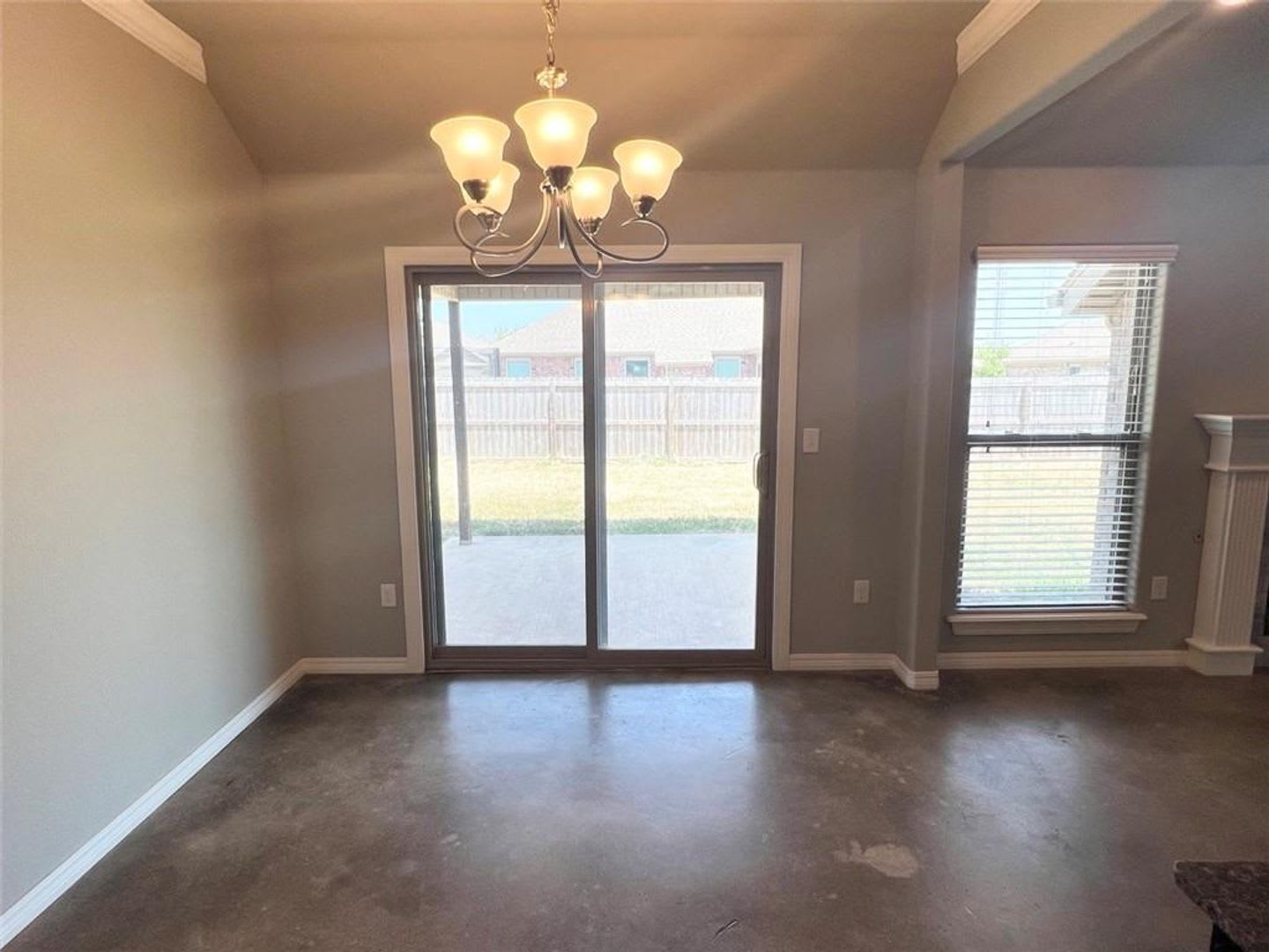 Nice 3 Bed 2 Bath Home In Centerton – photo 5