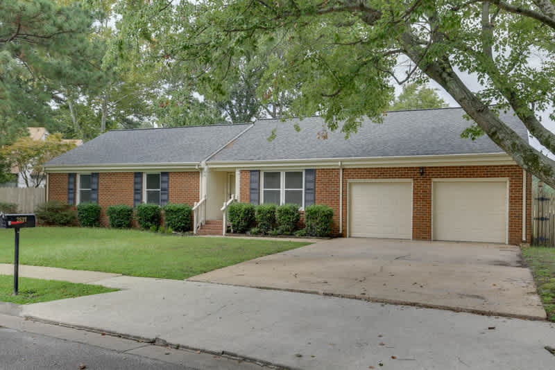 2637 N Elizabeth Harbor Dr – photo 3