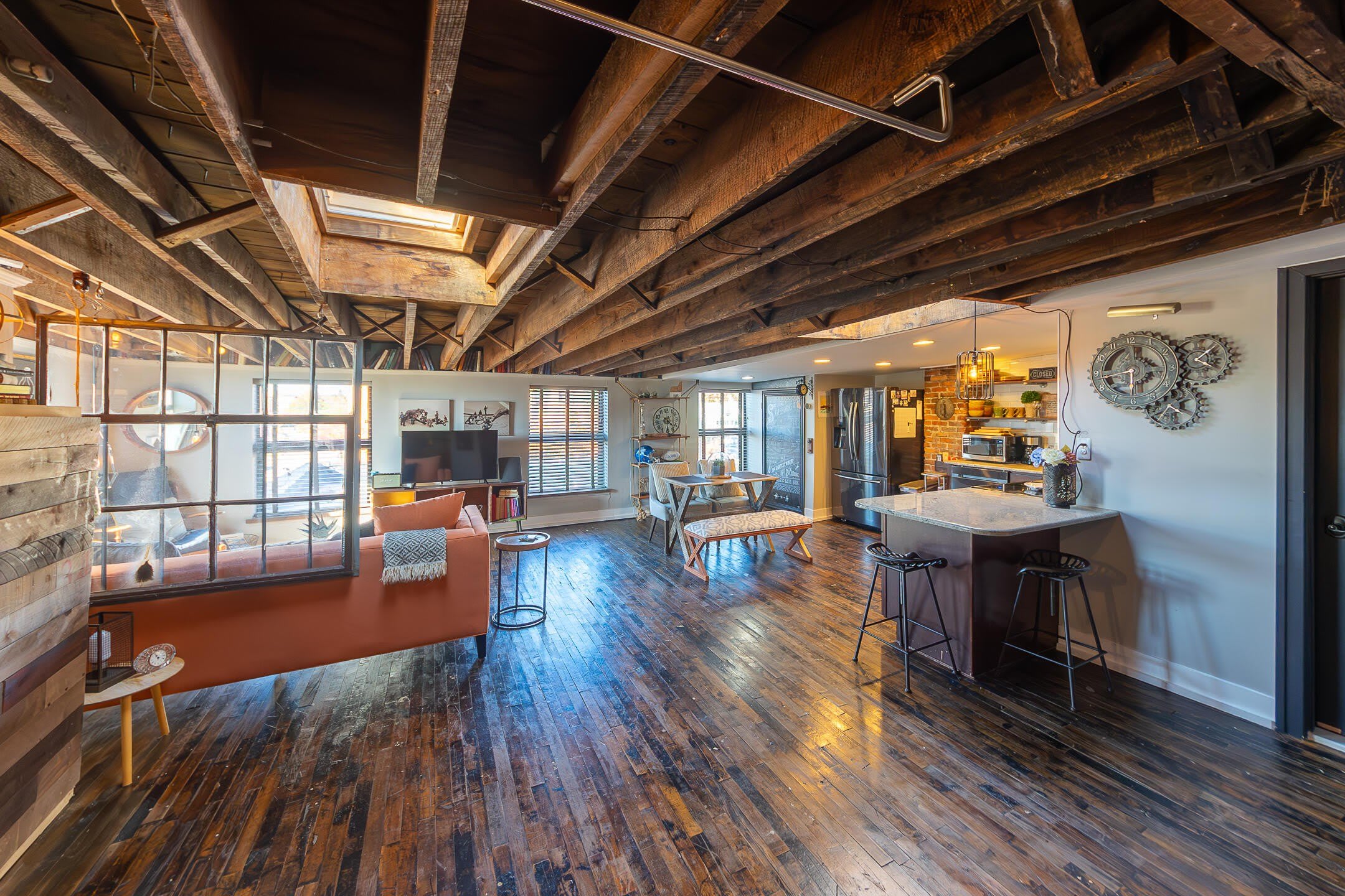 104 W Main Street – photo 2