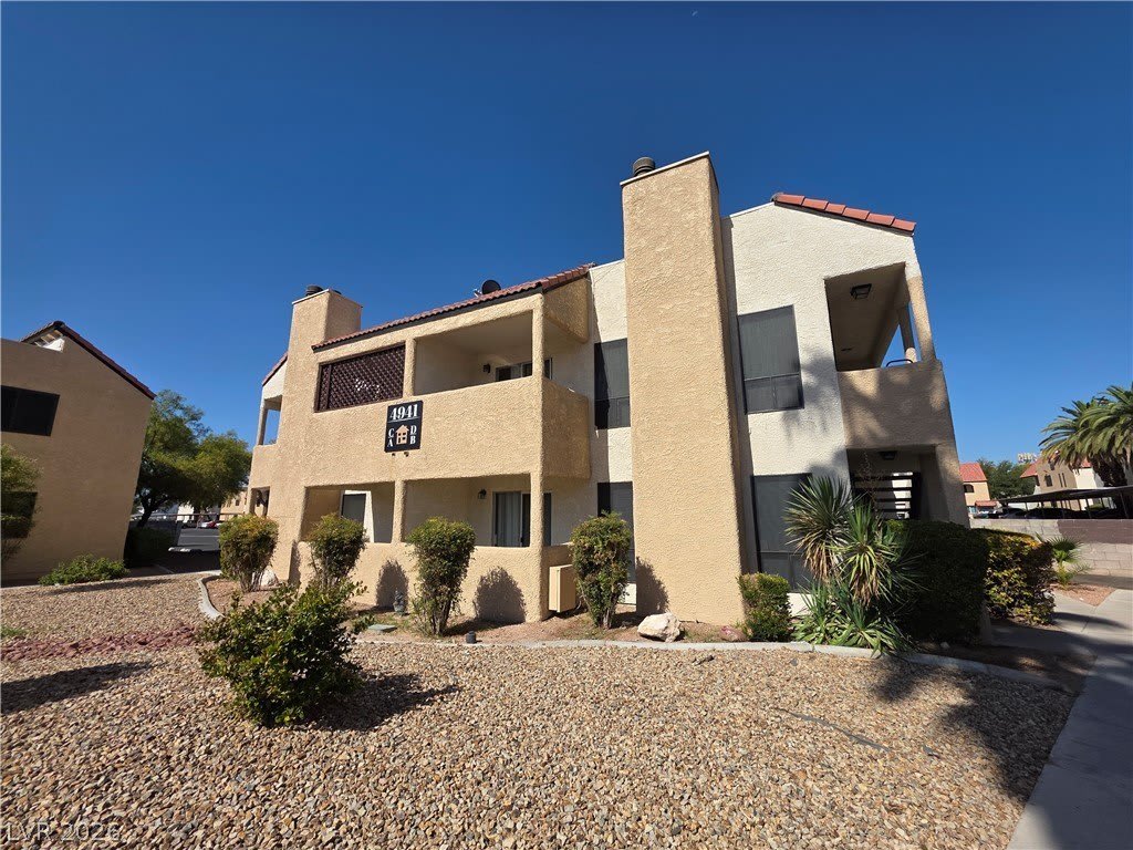 4941 Newport Cove Drive – photo 5