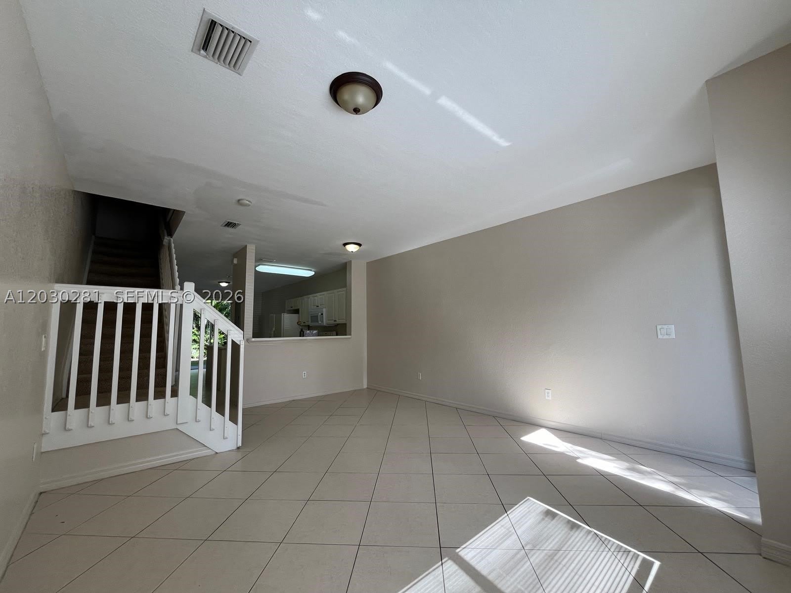 1932 Alamanda Way – photo 4