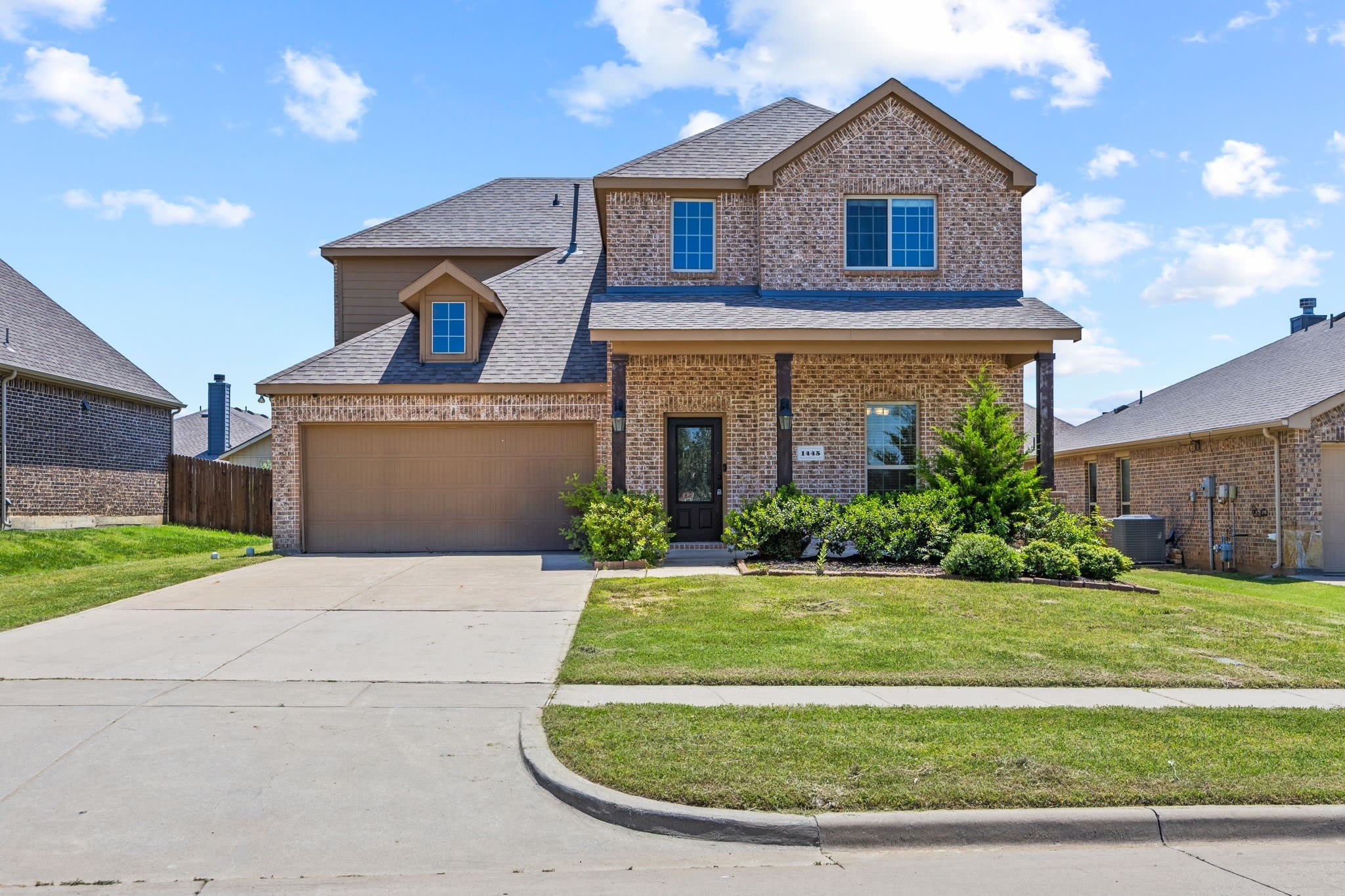 1445 Bateman Lane – photo 2