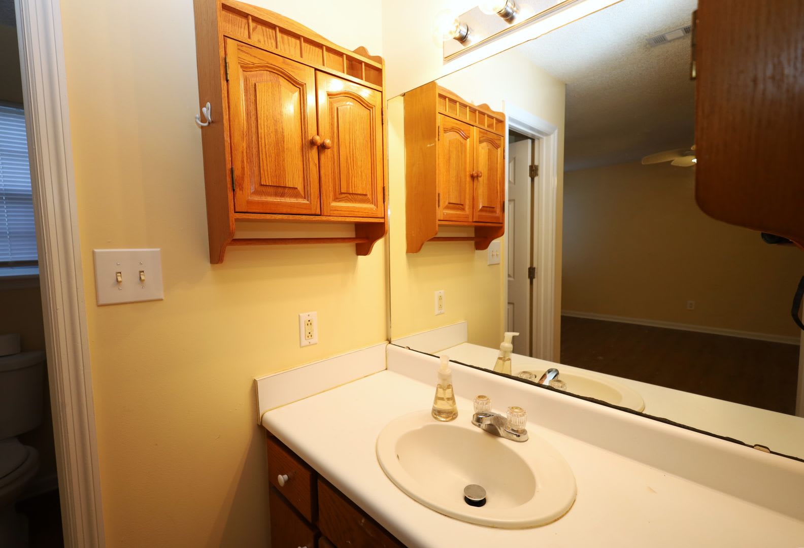 1727 Largo Circle – photo 5