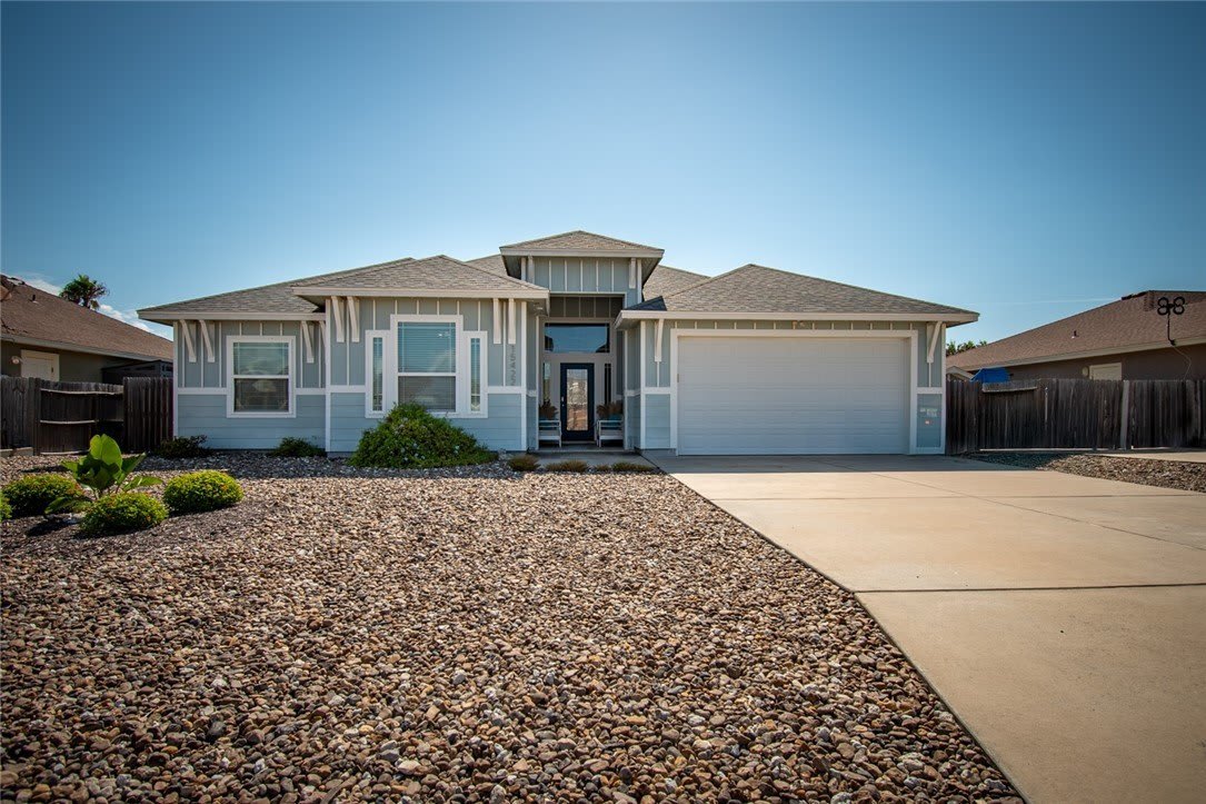 15422 Dyna Street – photo 1