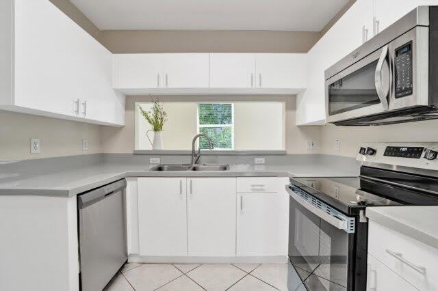 10581 NW 57TH Court – photo 5