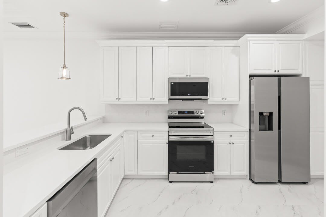 47 SW Osceola Street – photo 5