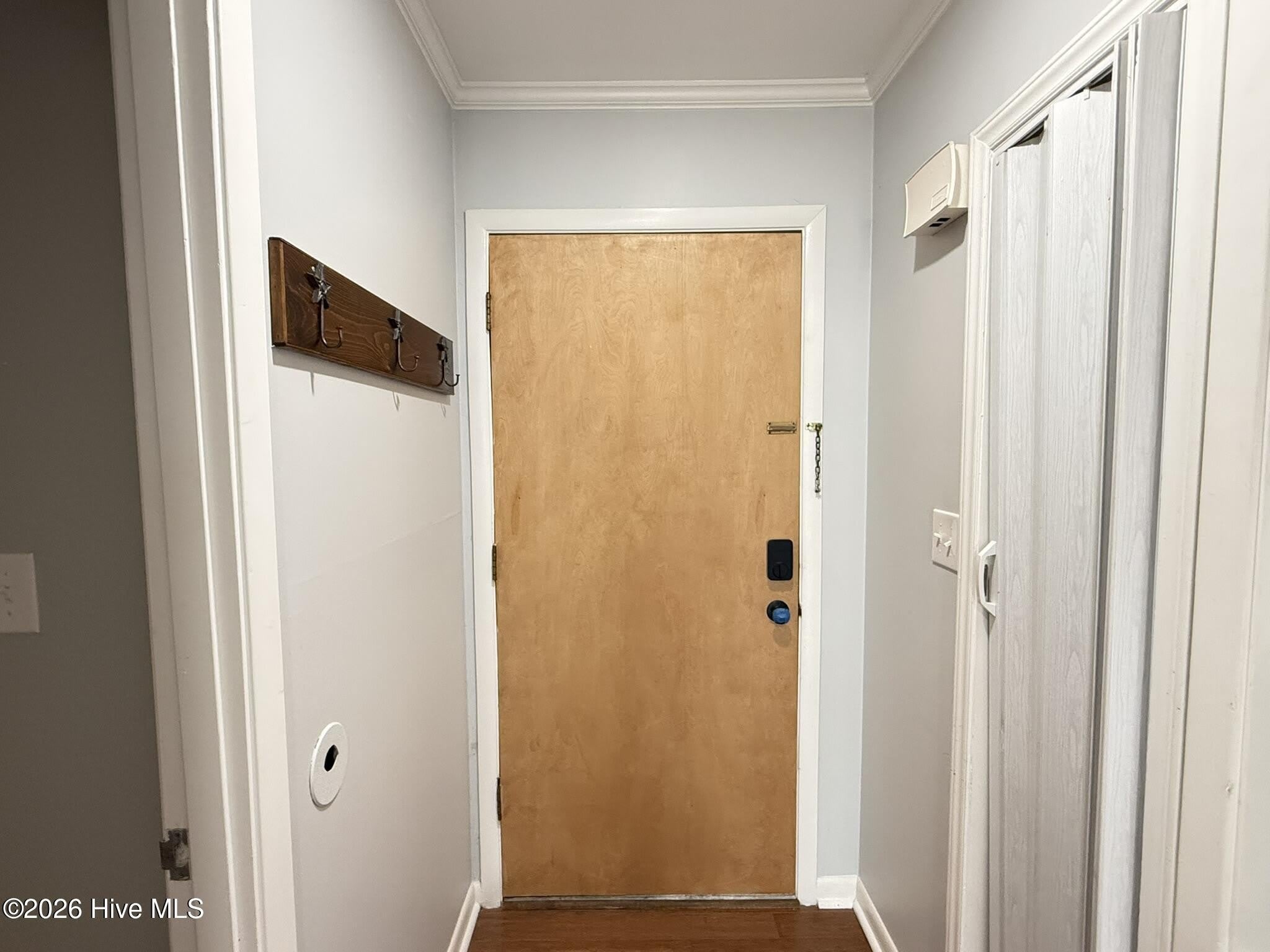 10 Pine Tree Road – photo 4