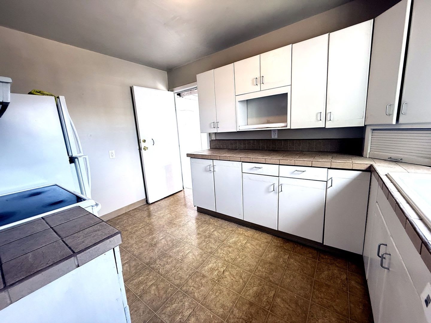 Lovely 2 bed/1 bath duplex – photo 3