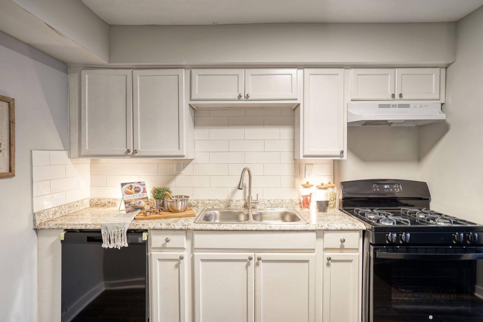 2301 Godby Rd – photo 5