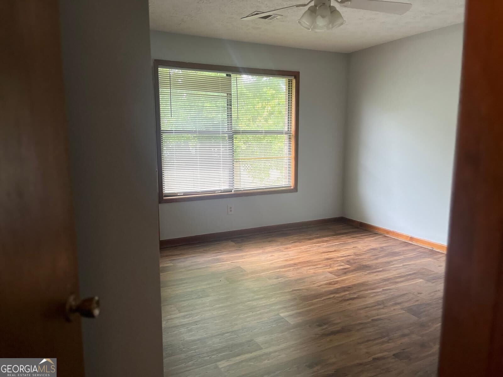 59 Sloan Street – photo 3