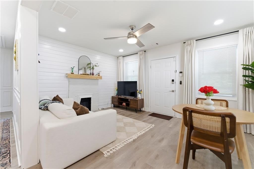 2778 Harlan Drive – photo 3