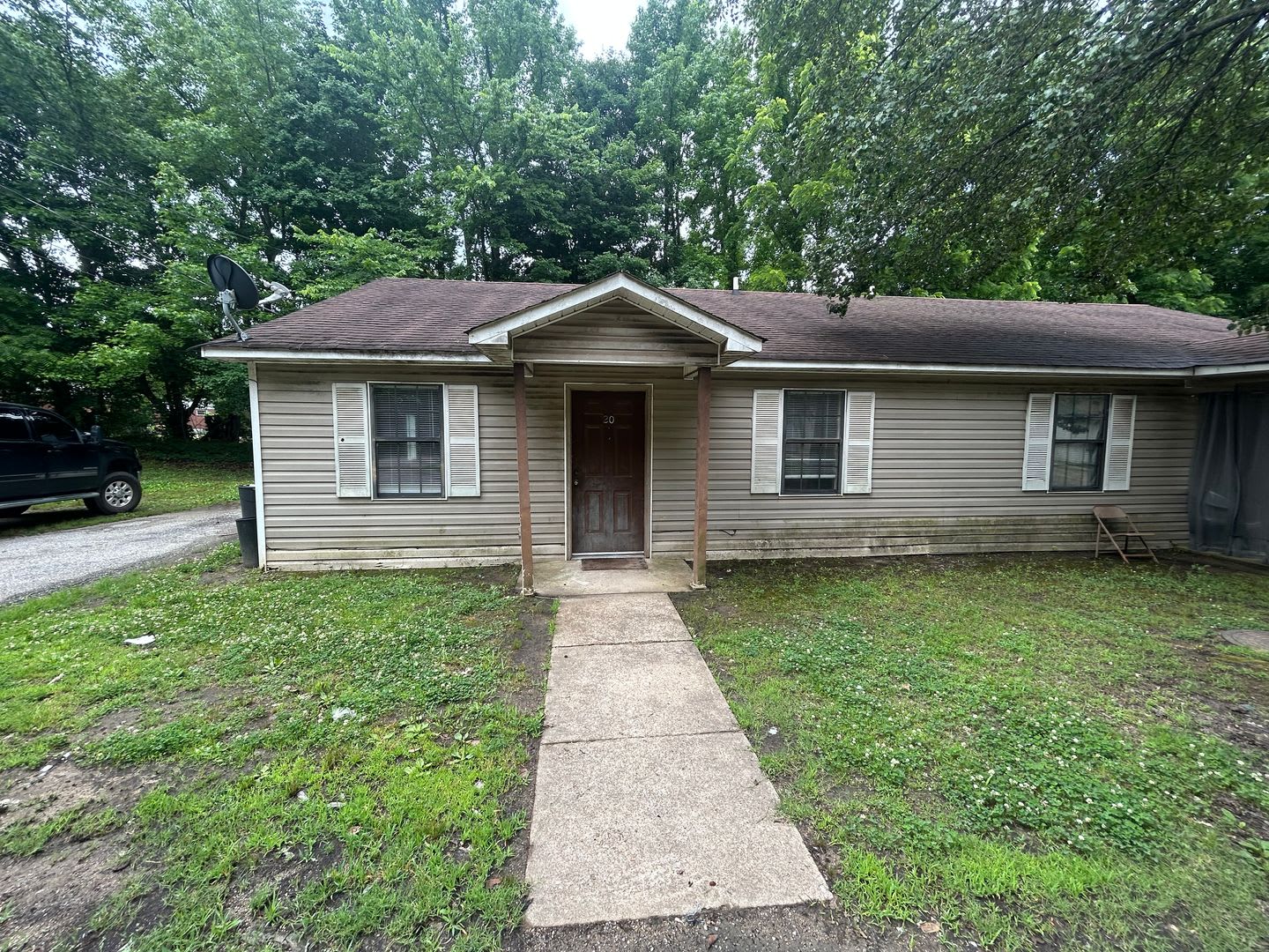 20 Tina Dr – photo 1