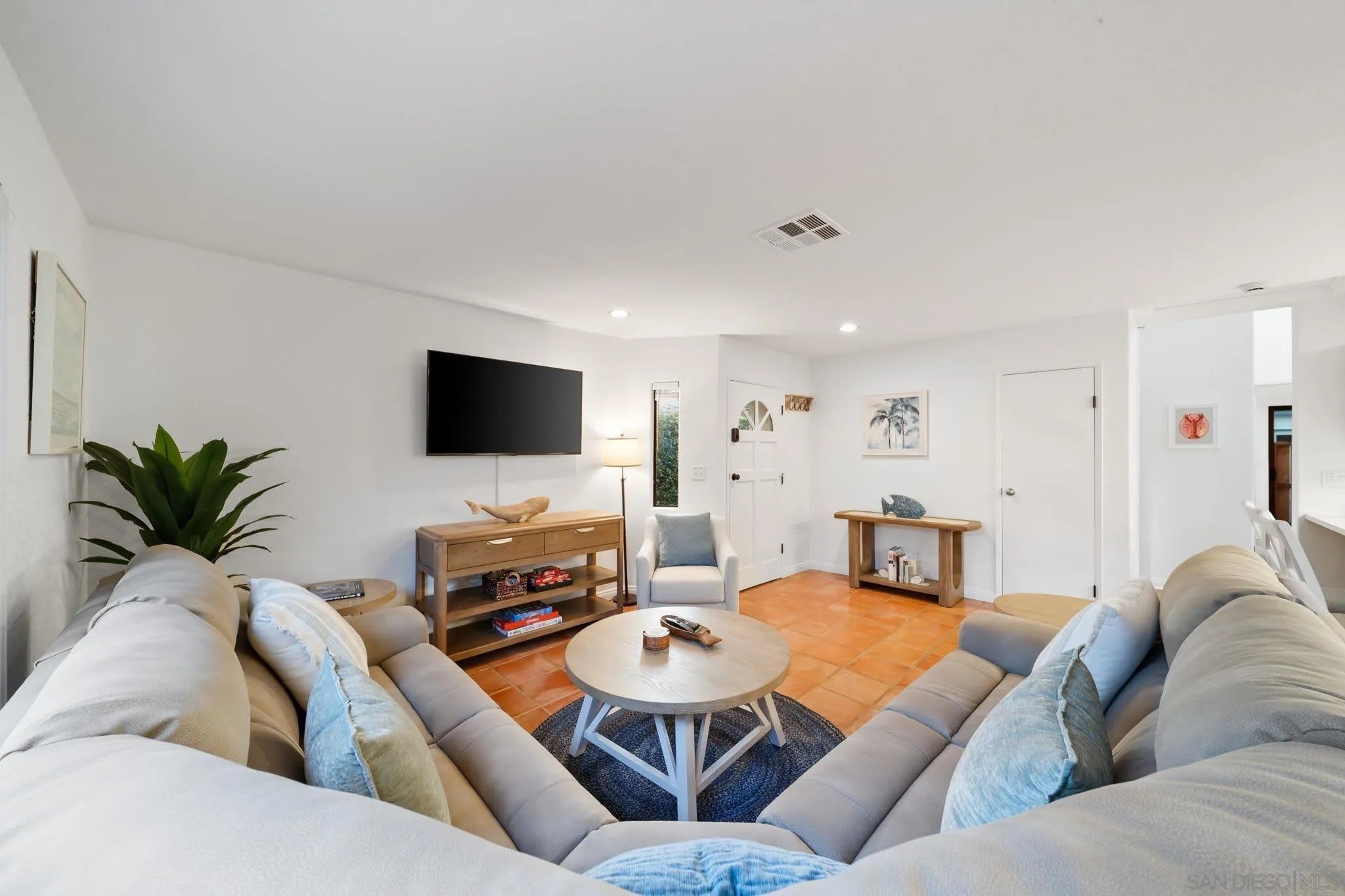 721 Glenview – photo 2