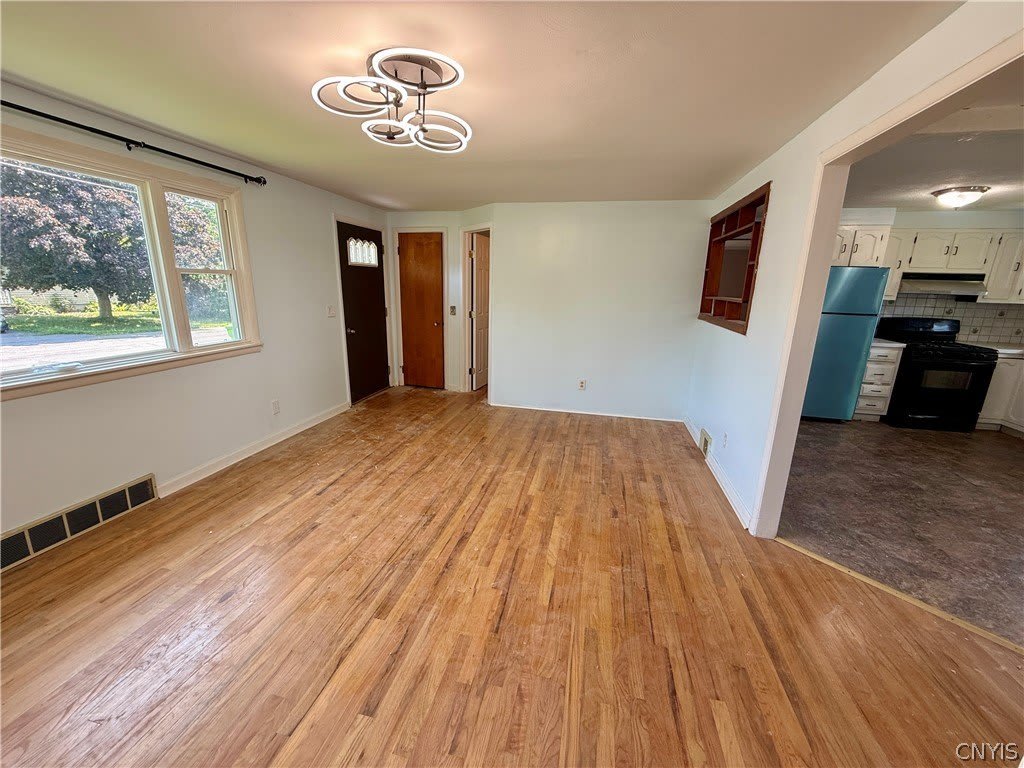111 Deborah Drive – photo 5