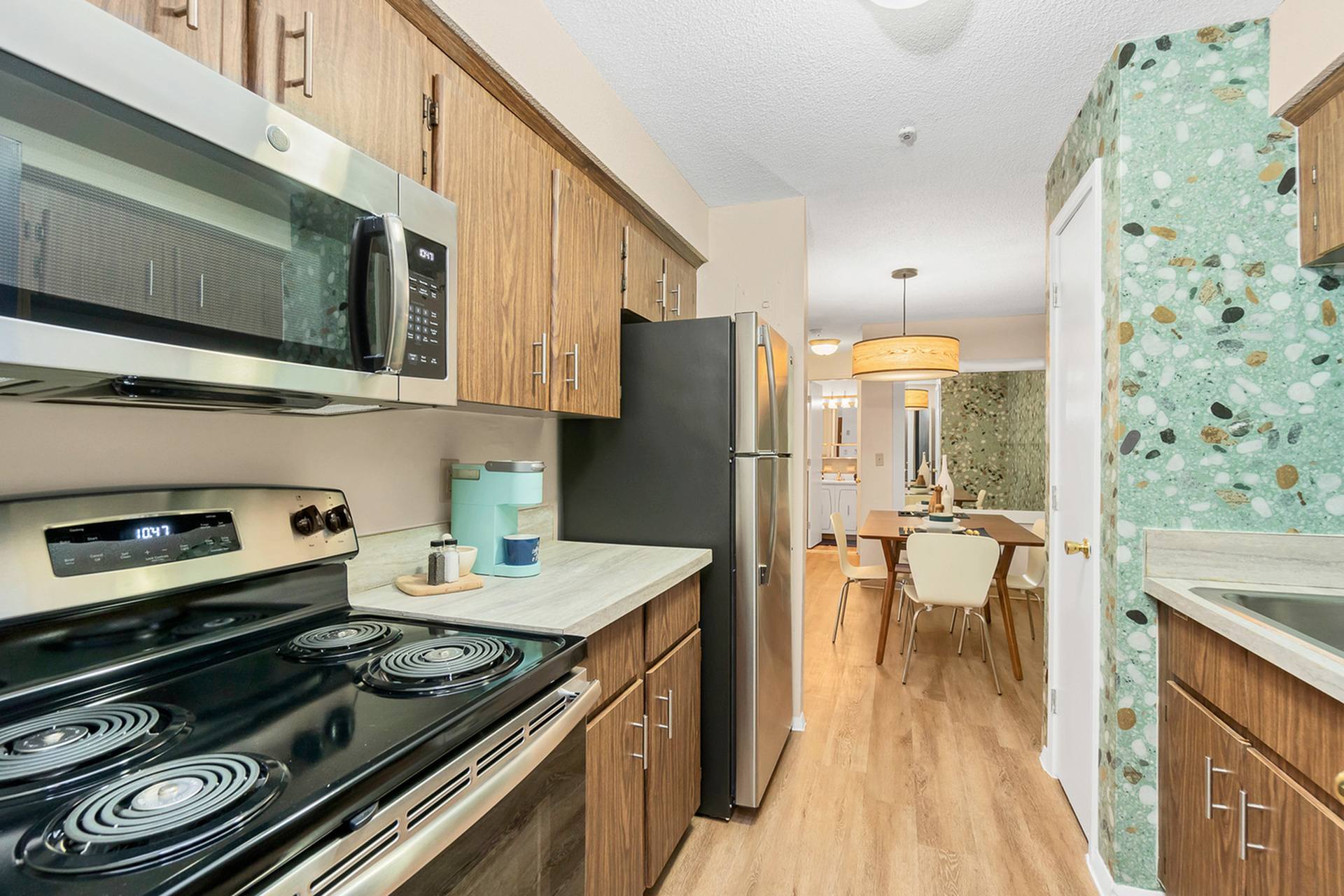 1017 Middle St – photo 3