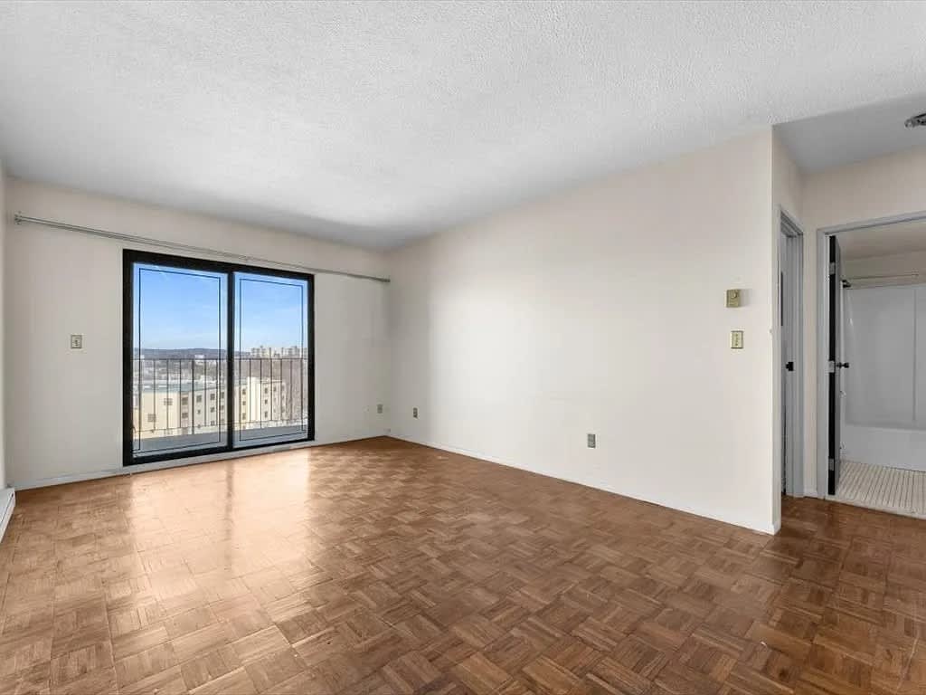 2353 Massachusetts Ave – photo 3