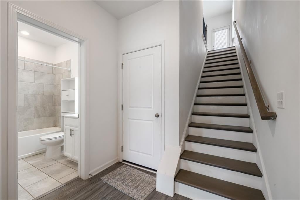 307 Danville Avenue – photo 4