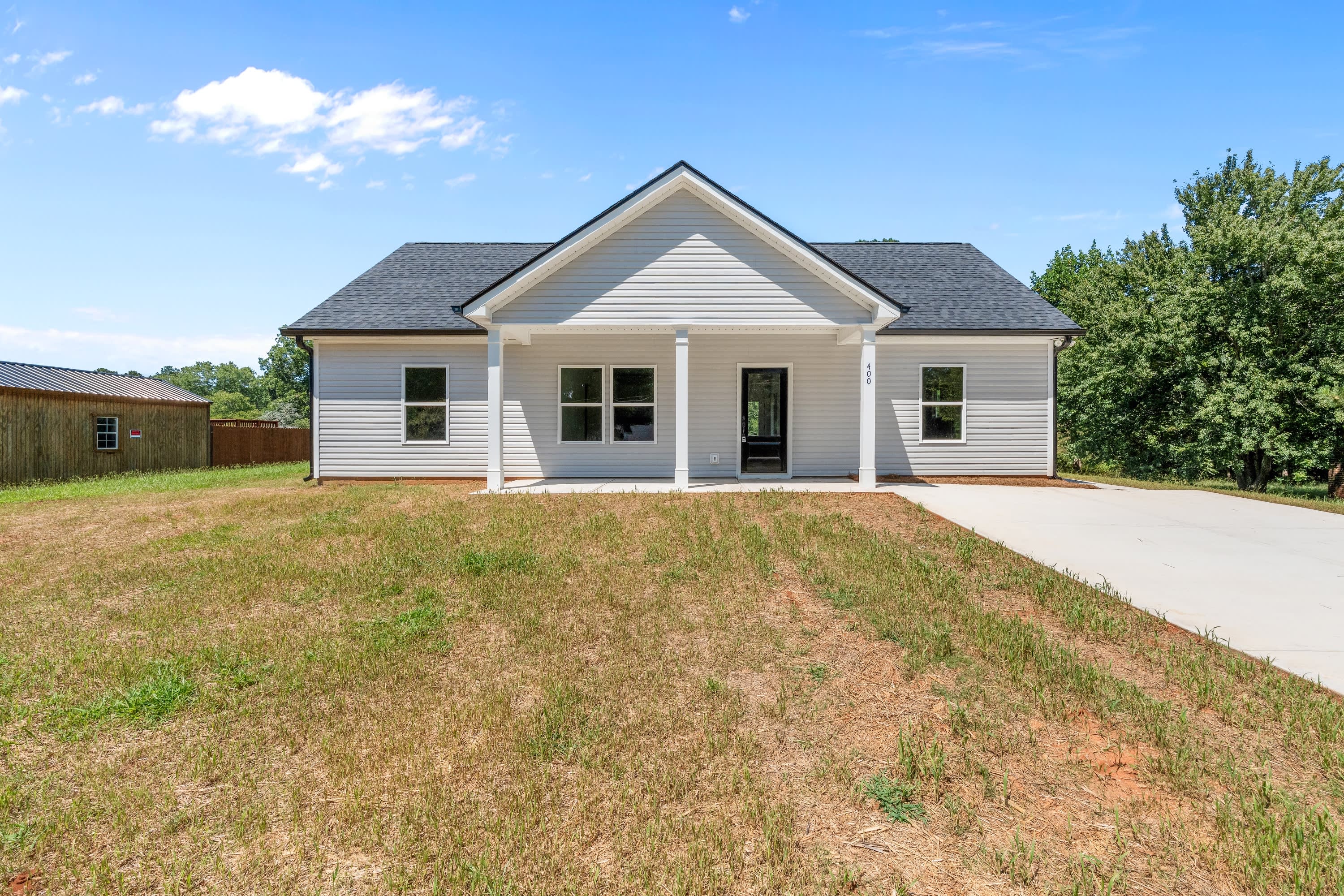 400 Henson Cir – photo 2