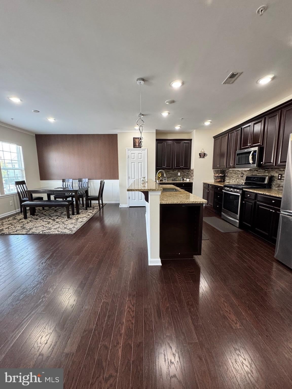 729 Sun Valley Court – photo 4