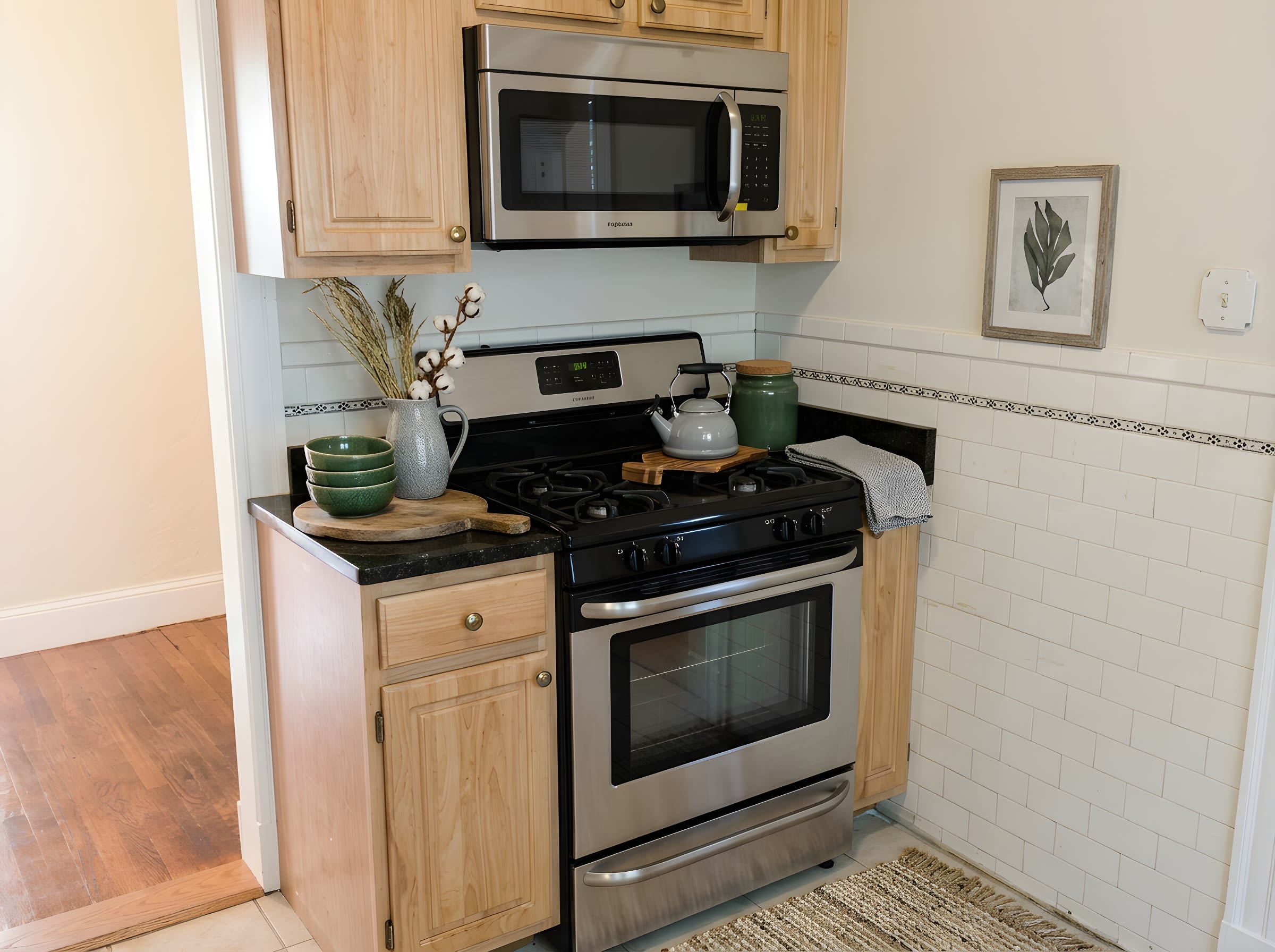 205 Winthrop Rd – photo 2