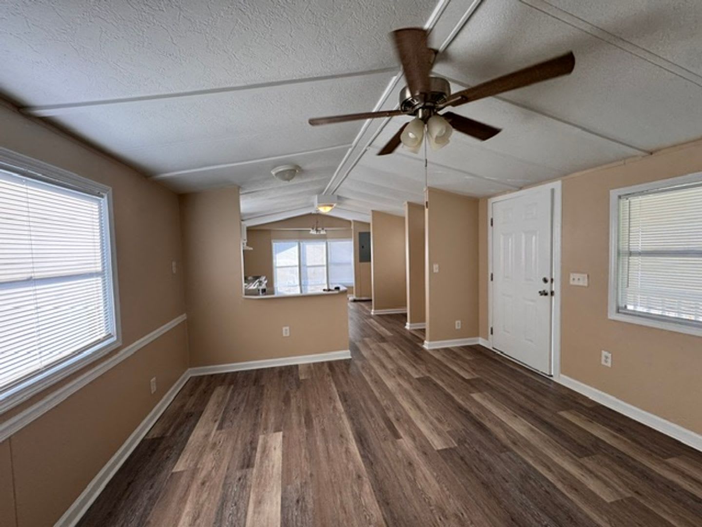 1615 Pine Lake Drive – photo 2