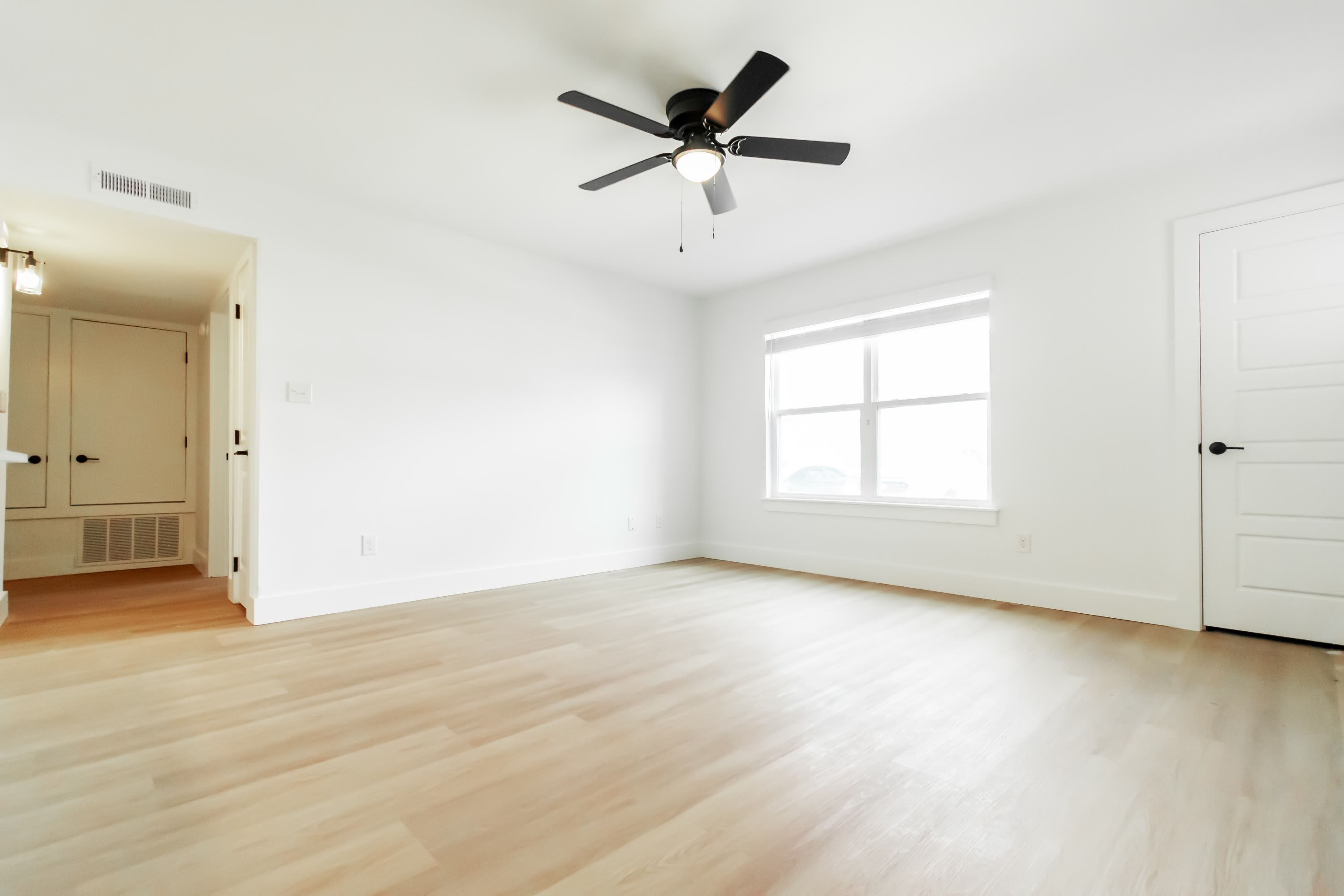 1120 West Cato Springs Road – photo 4