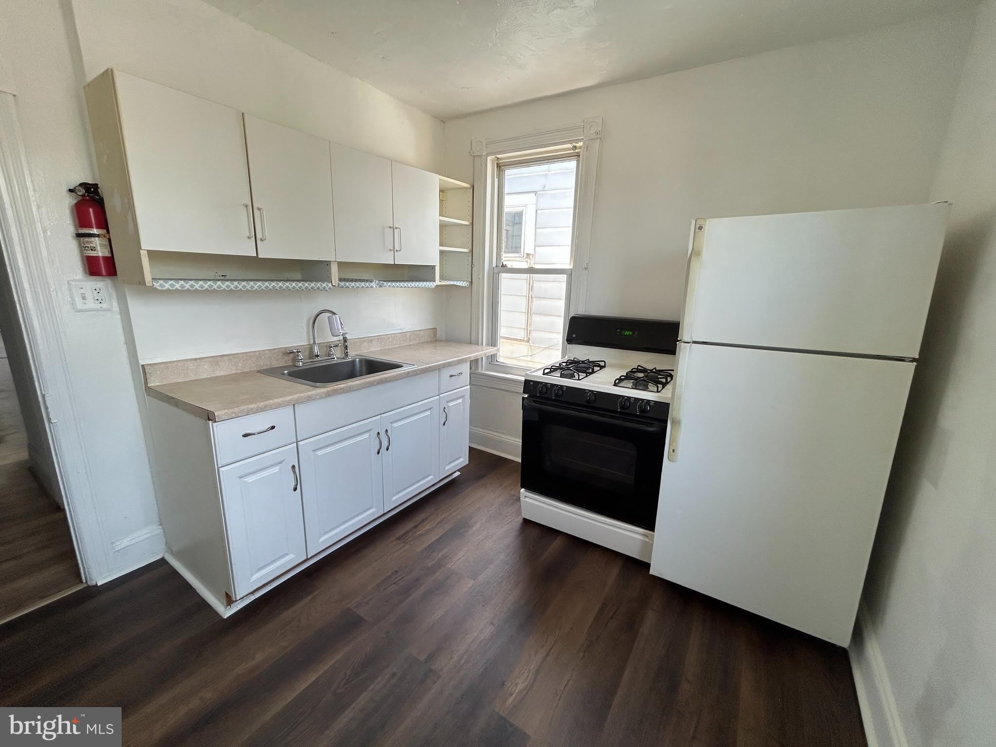 250 Morris Avenue – photo 4