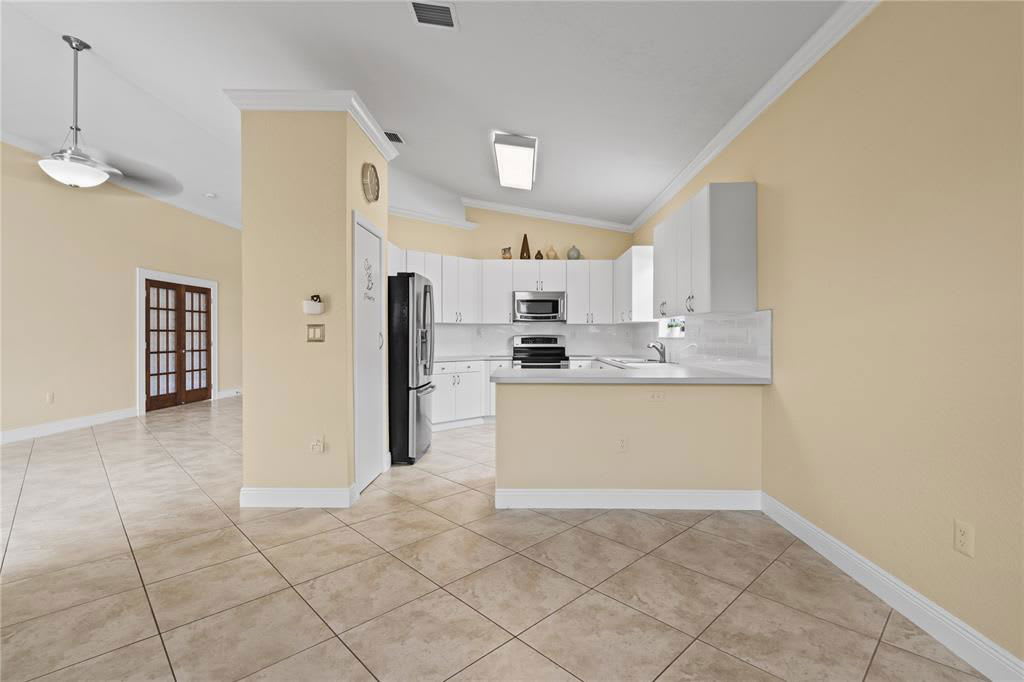 5101 Southwest 134th Avenue – photo 4