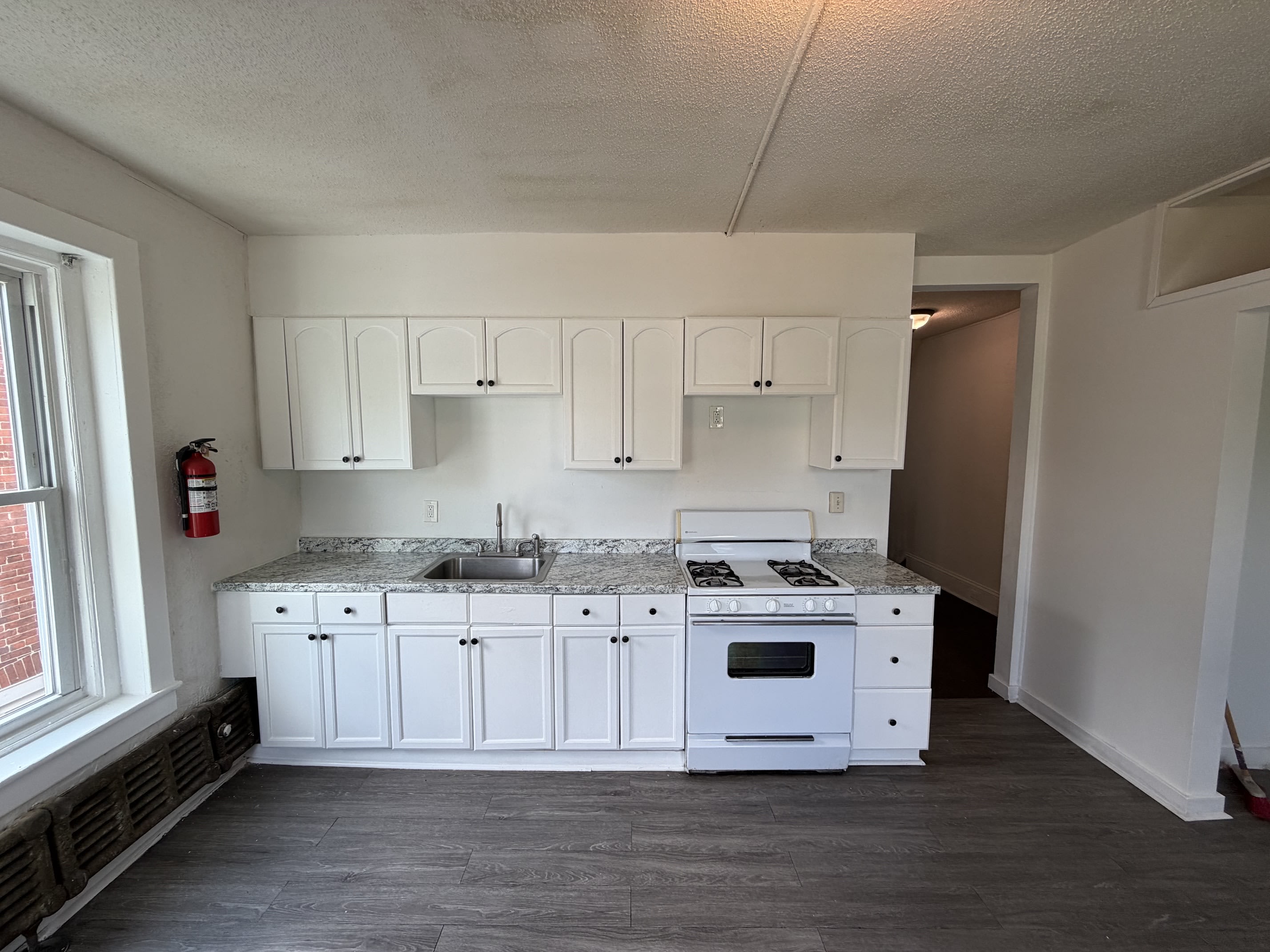 639 Haws Avenue 2 – photo 5