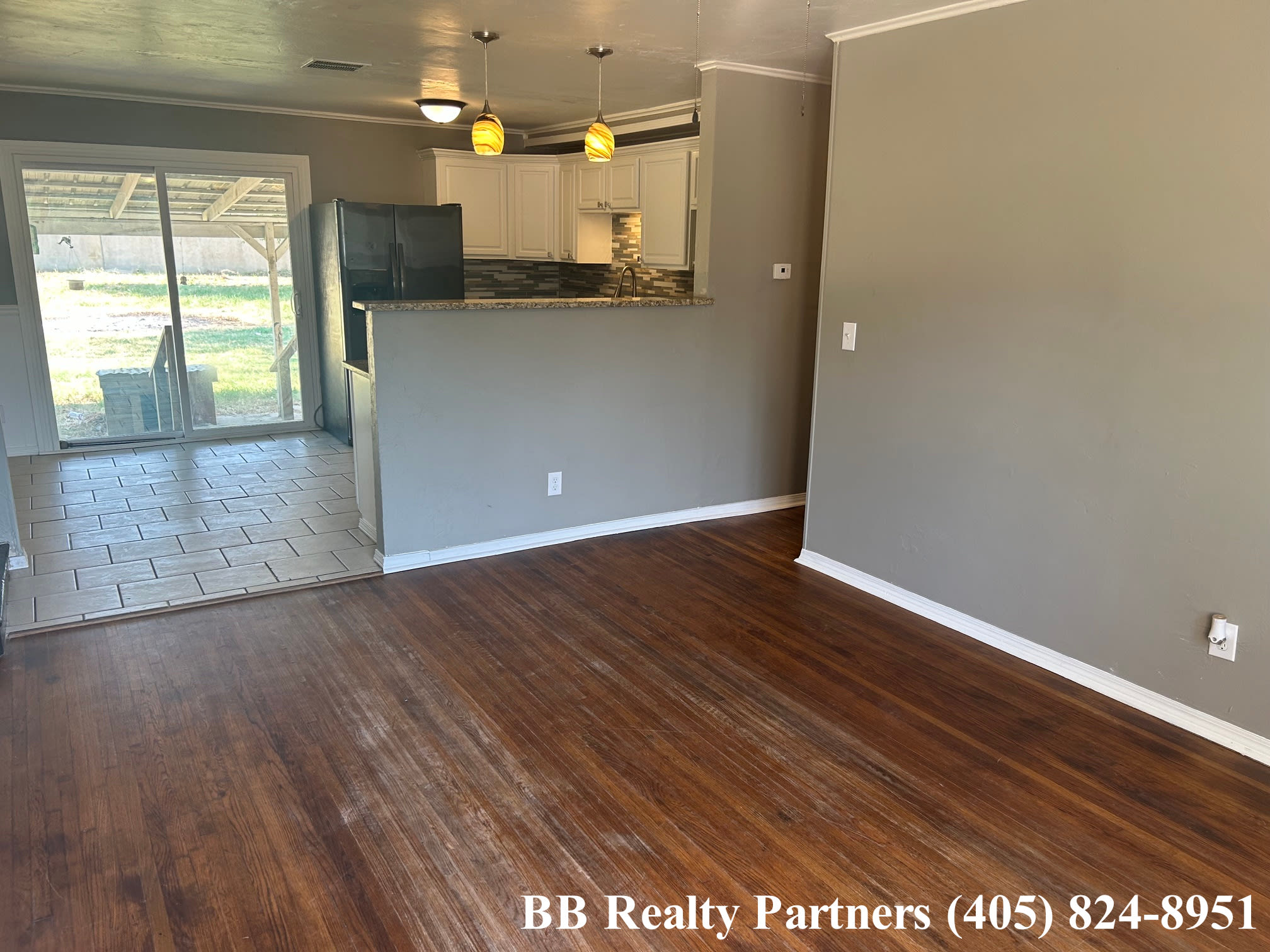 4115 E 28Th Pl – photo 2