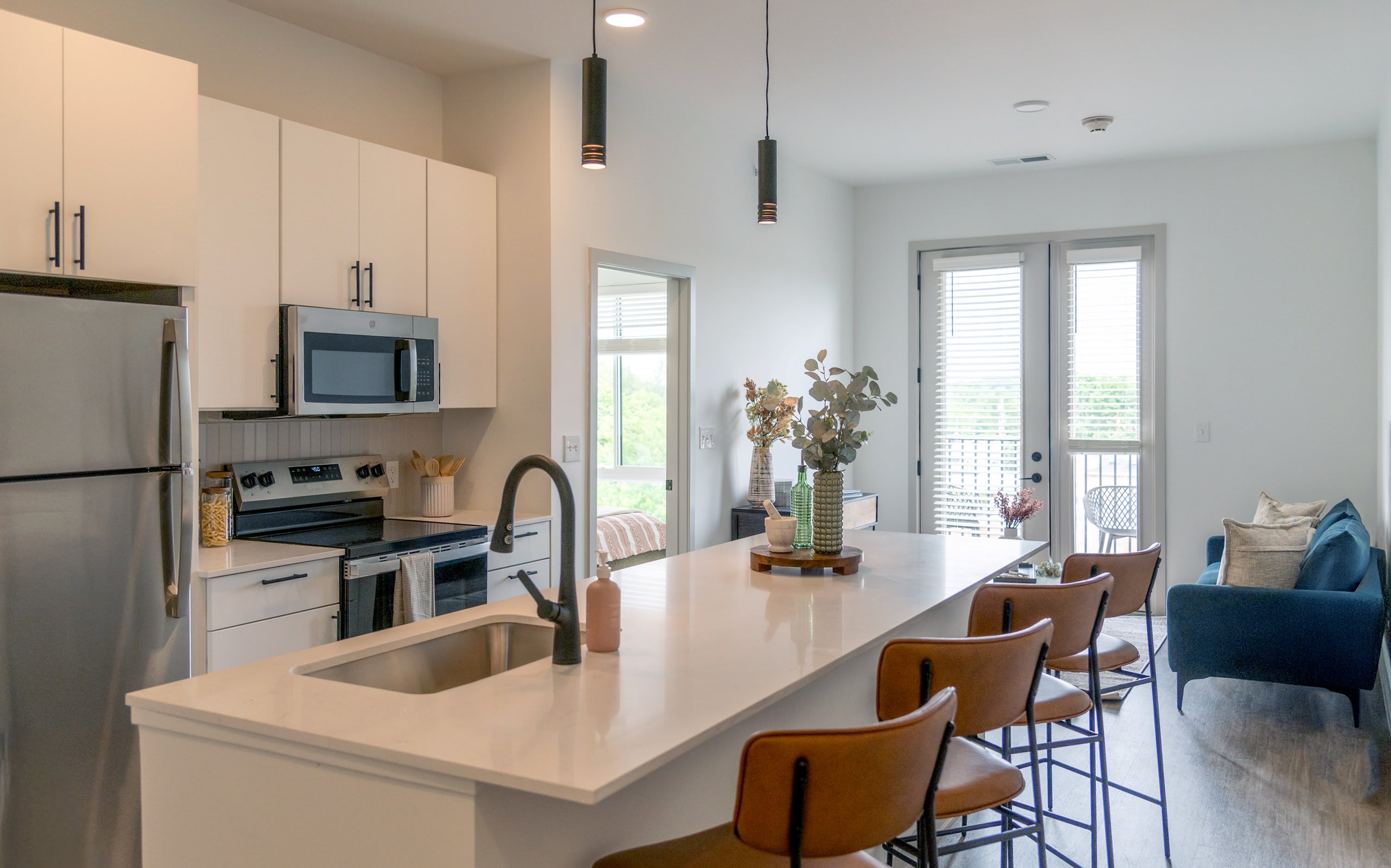 Versa Apartments – photo 2