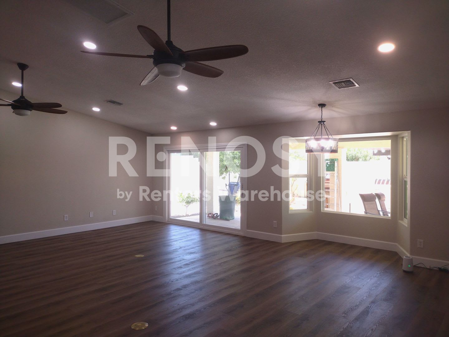 Updated 3 Br 2.5 Ba 3 Cg with Pool Near Loop 202 and Recker in Mesa – photo 4