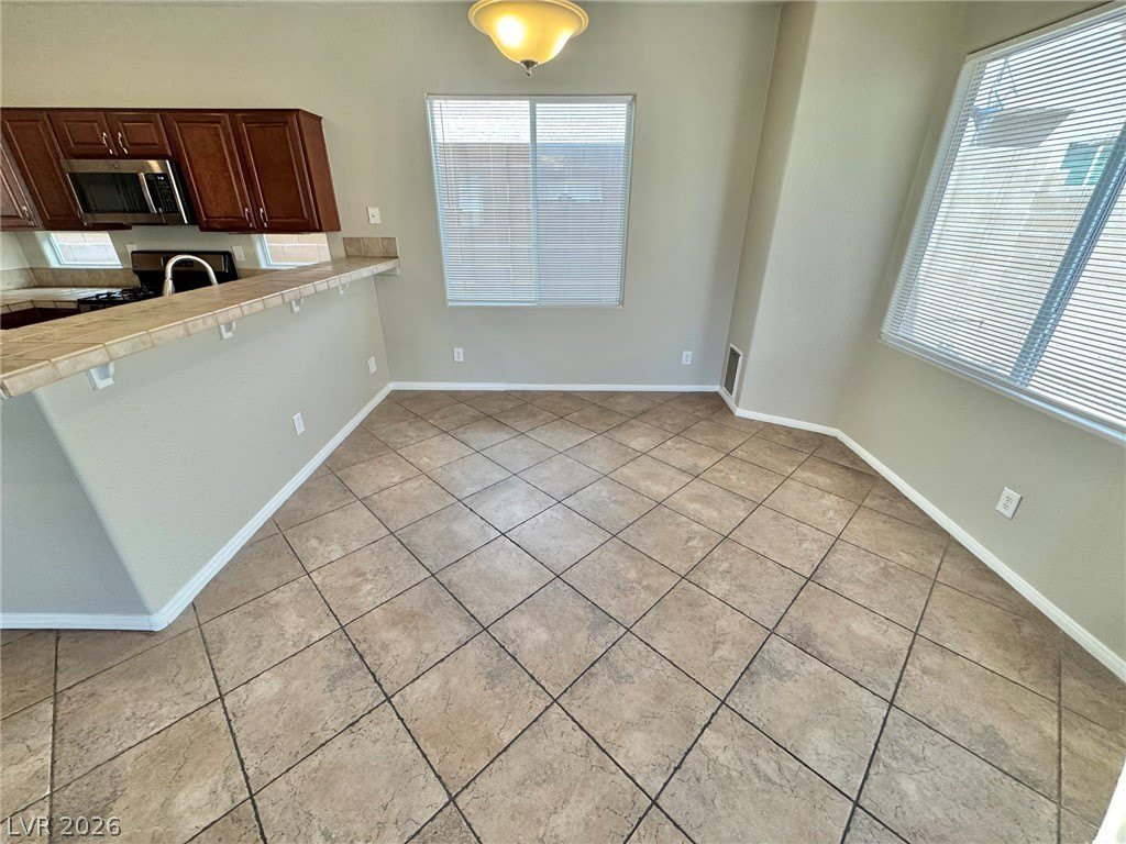6012 Traviata Avenue – photo 3