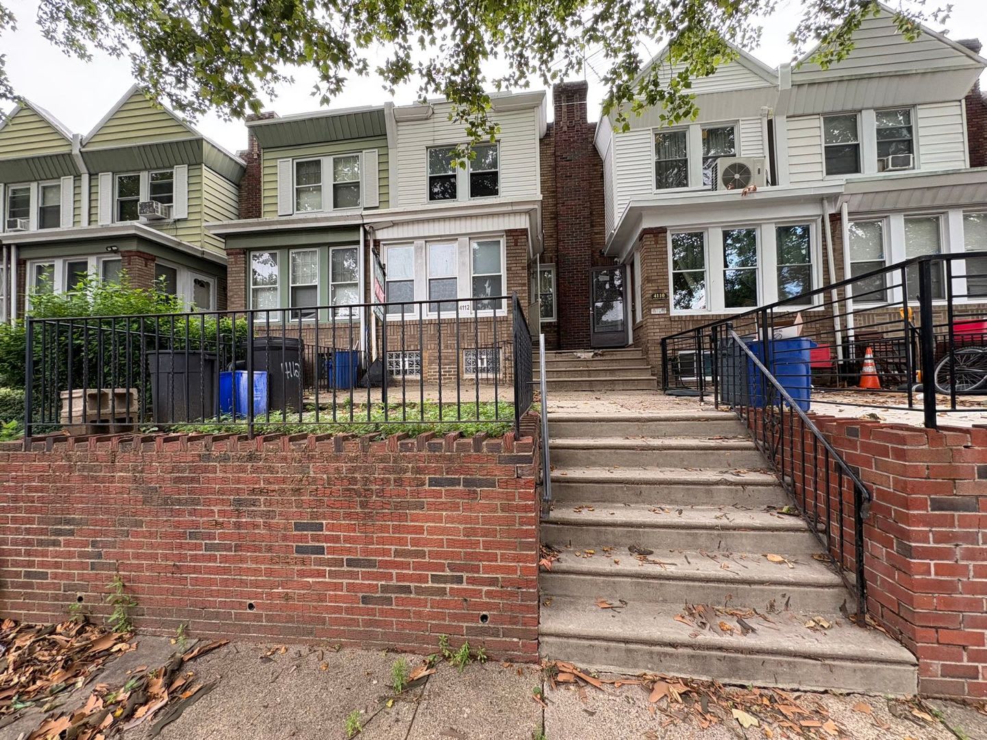 4112 Stirling St. – photo 1