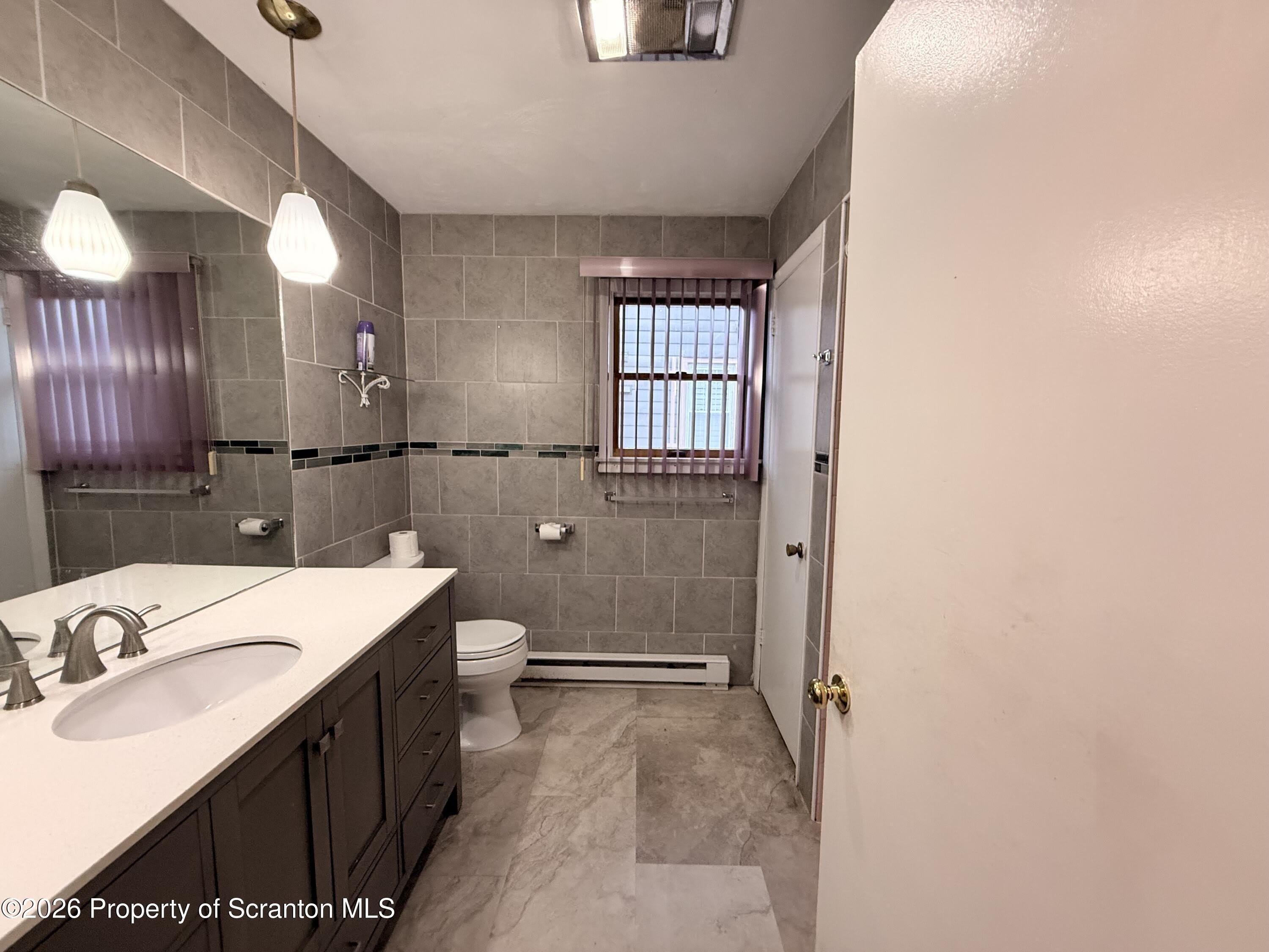 328 Crown Avenue – photo 4