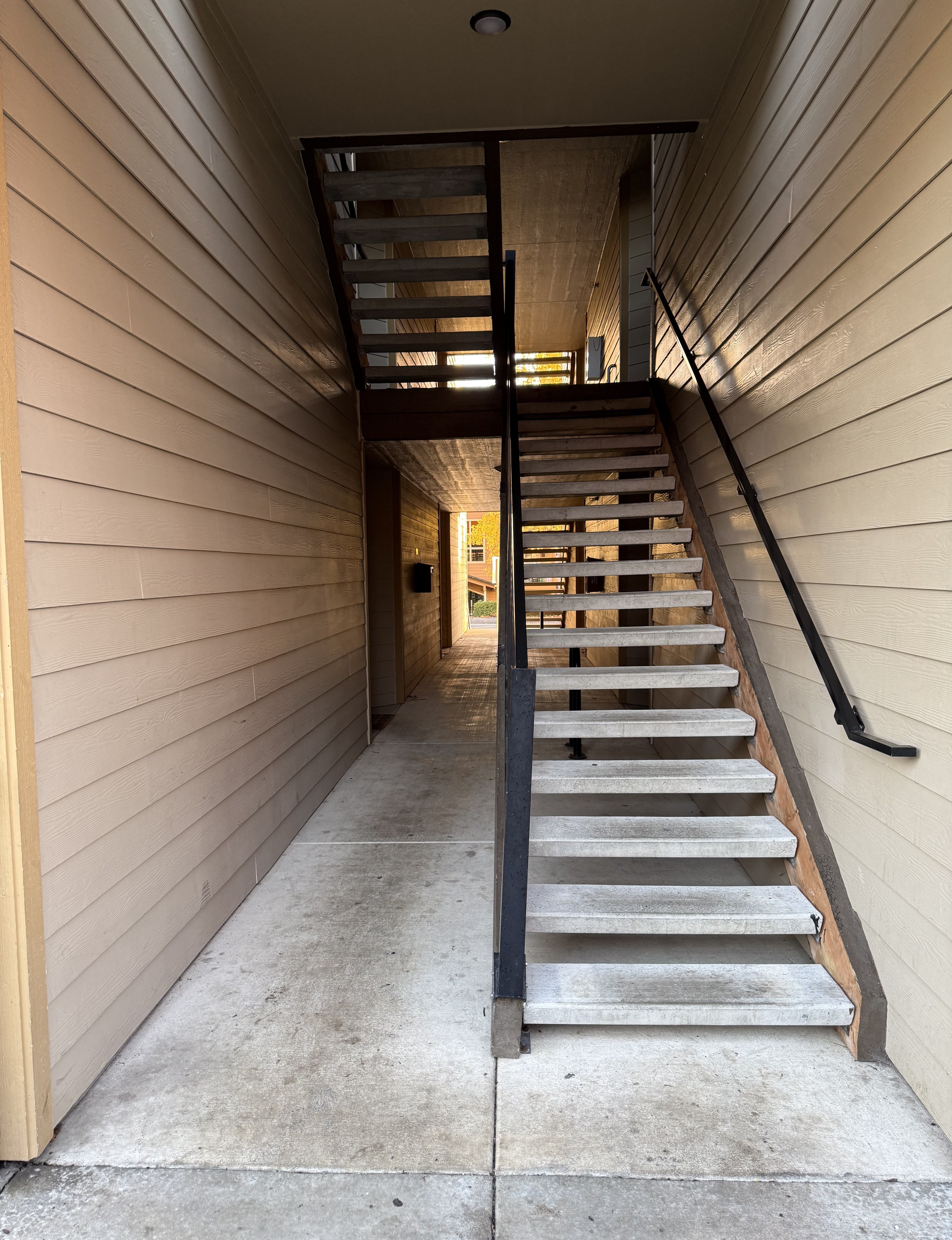Sierra Point – photo 3