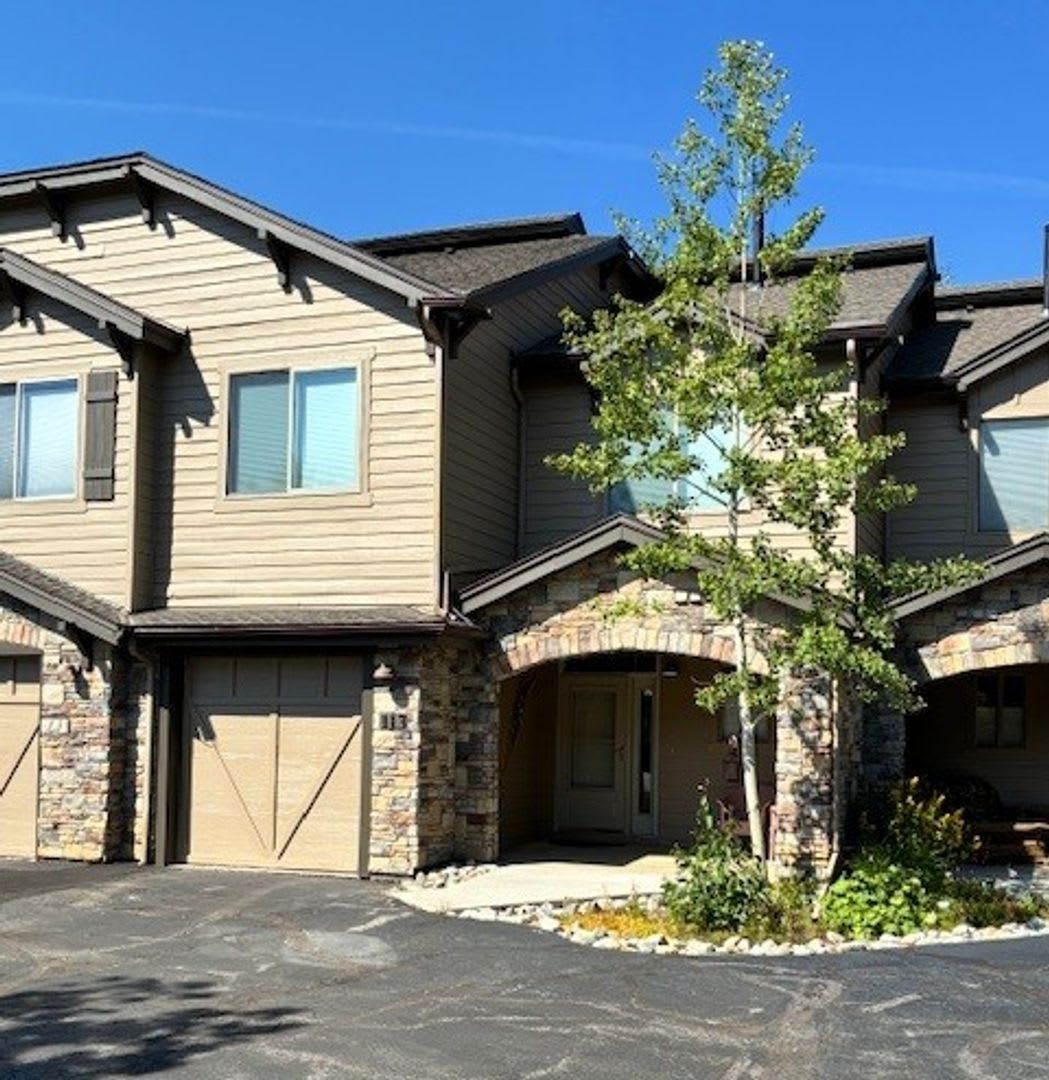 Winter Seasonal Rental- 113 Allegra Lane – photo 2
