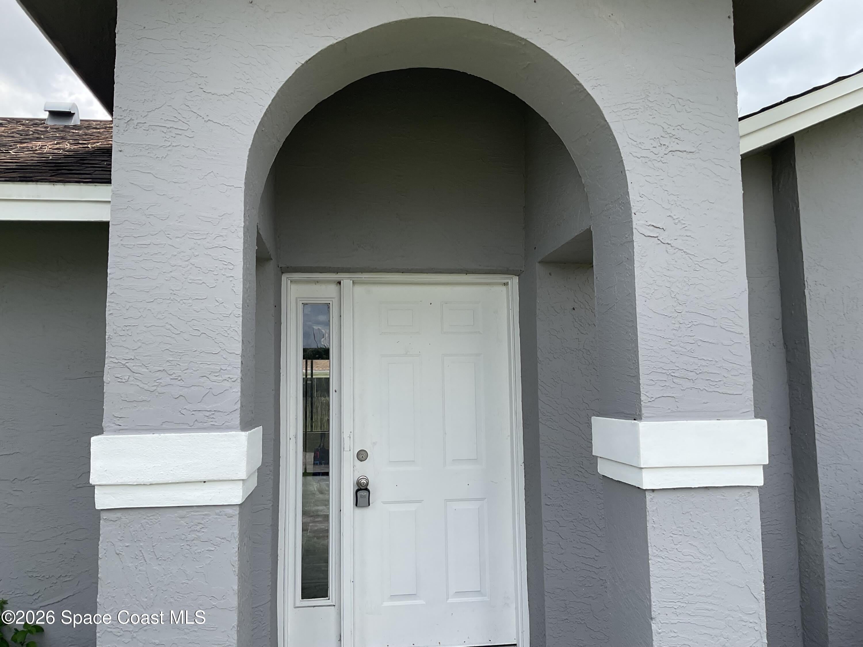 1712 Valcourt Street NW – photo 4