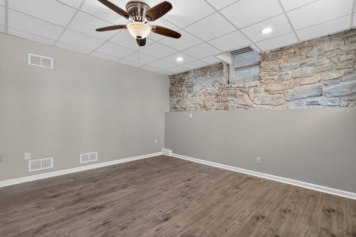 256 South Washington Street – photo 5