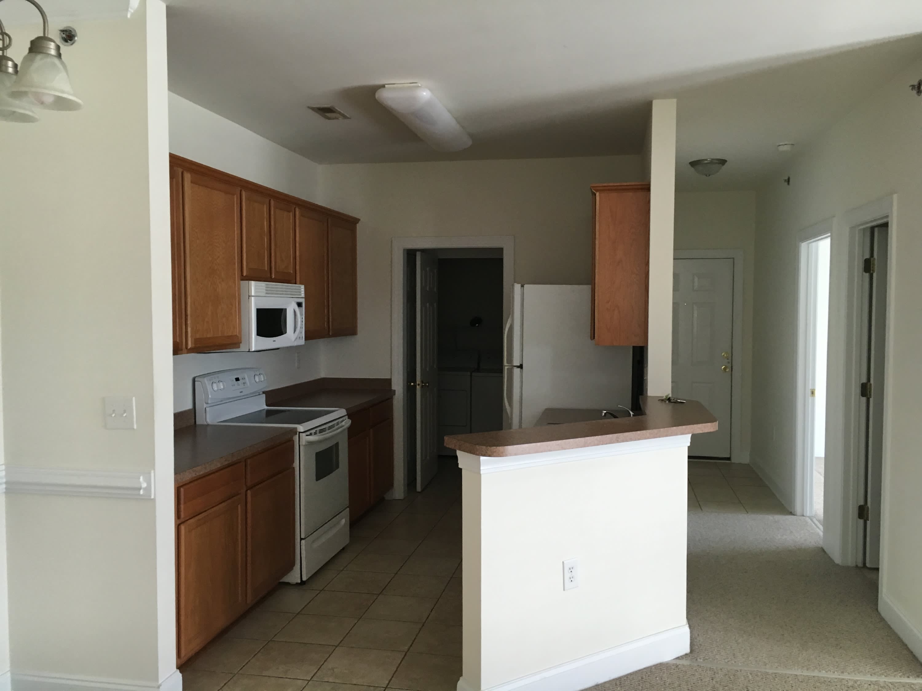 2017 Silvercrest Dr. 25F – photo 2