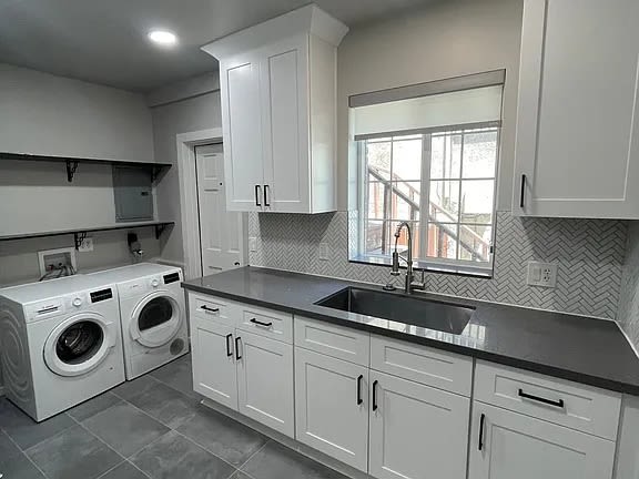 370 N Wilton Pl – photo 1