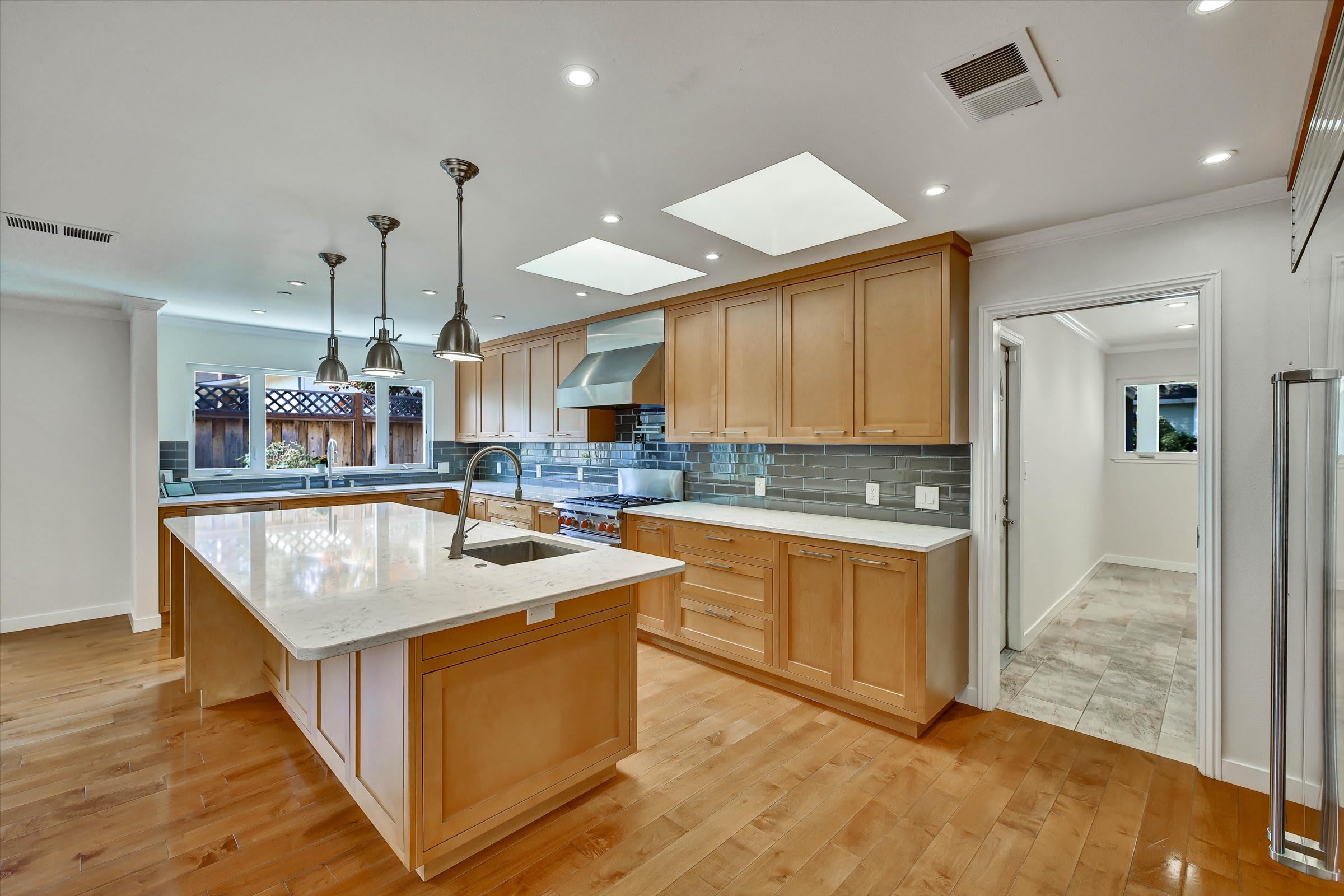 1681 Kensington Avenue – photo 2