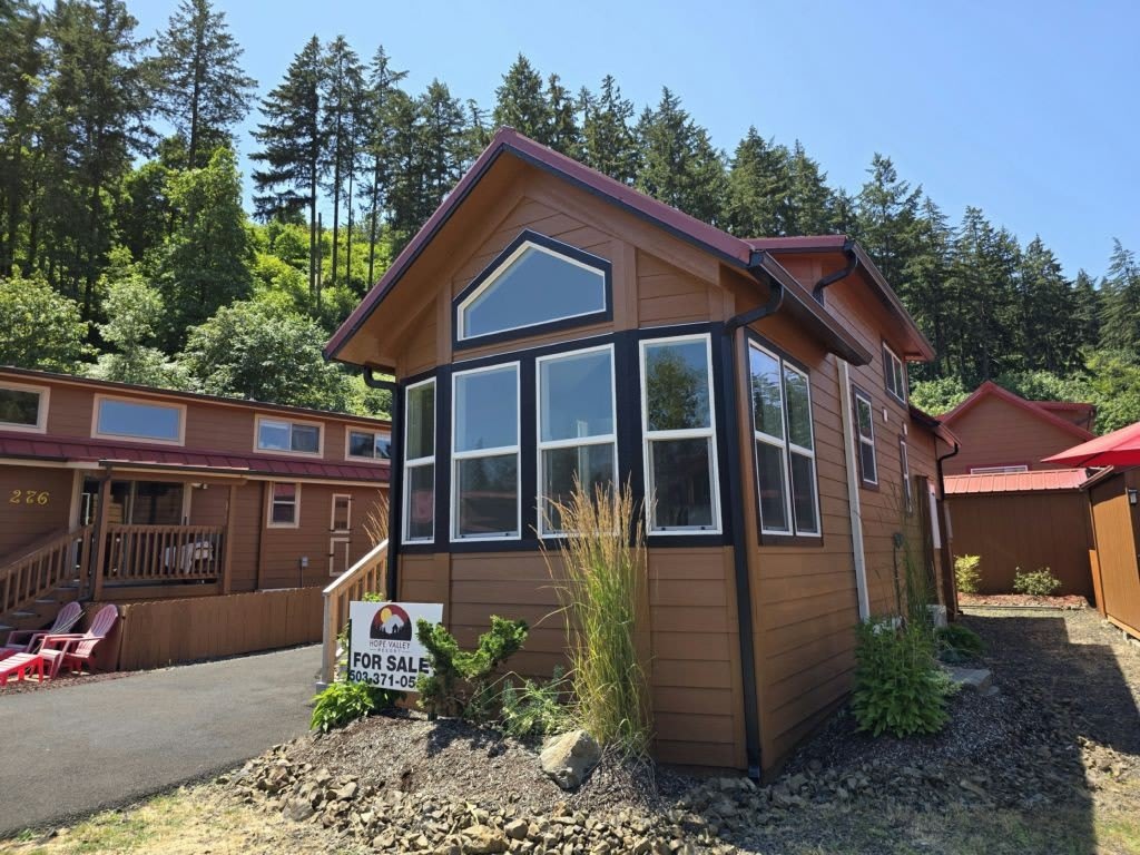 8372 Enchanted Way SE 275 – photo 2